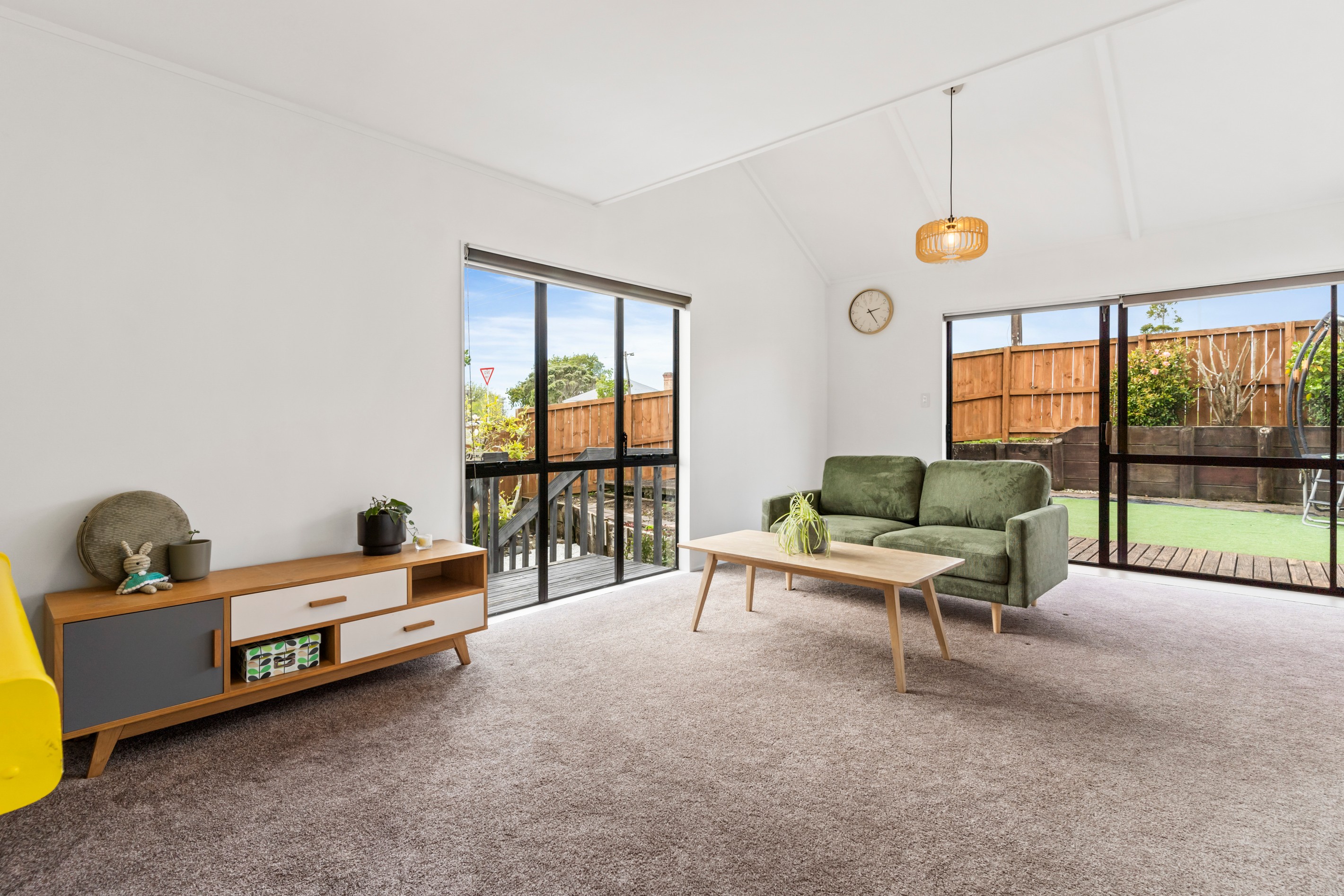 1/2 Stott Avenue, Birkdale, North Shore City