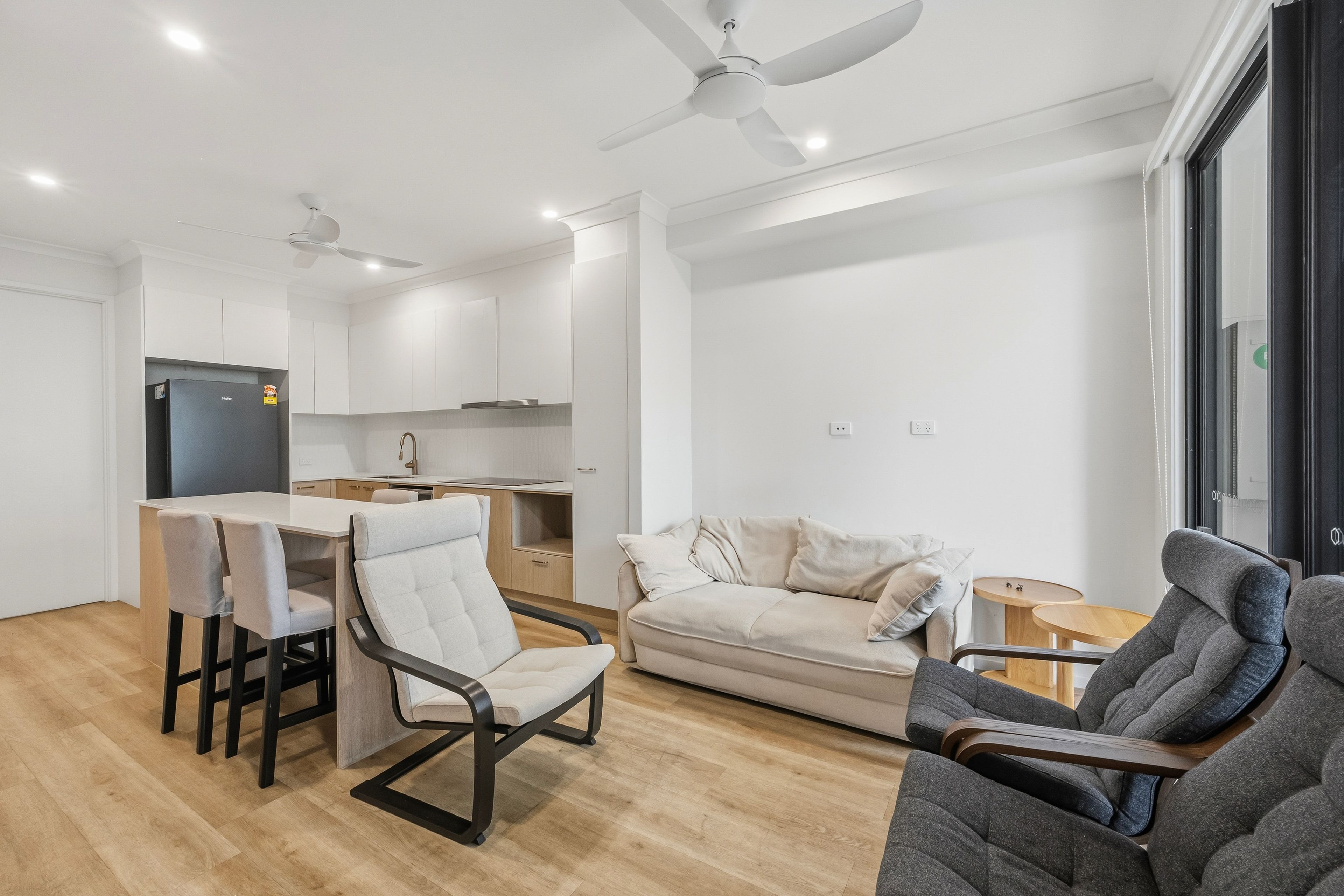 51 Corymbia Street — photo 10 of 12