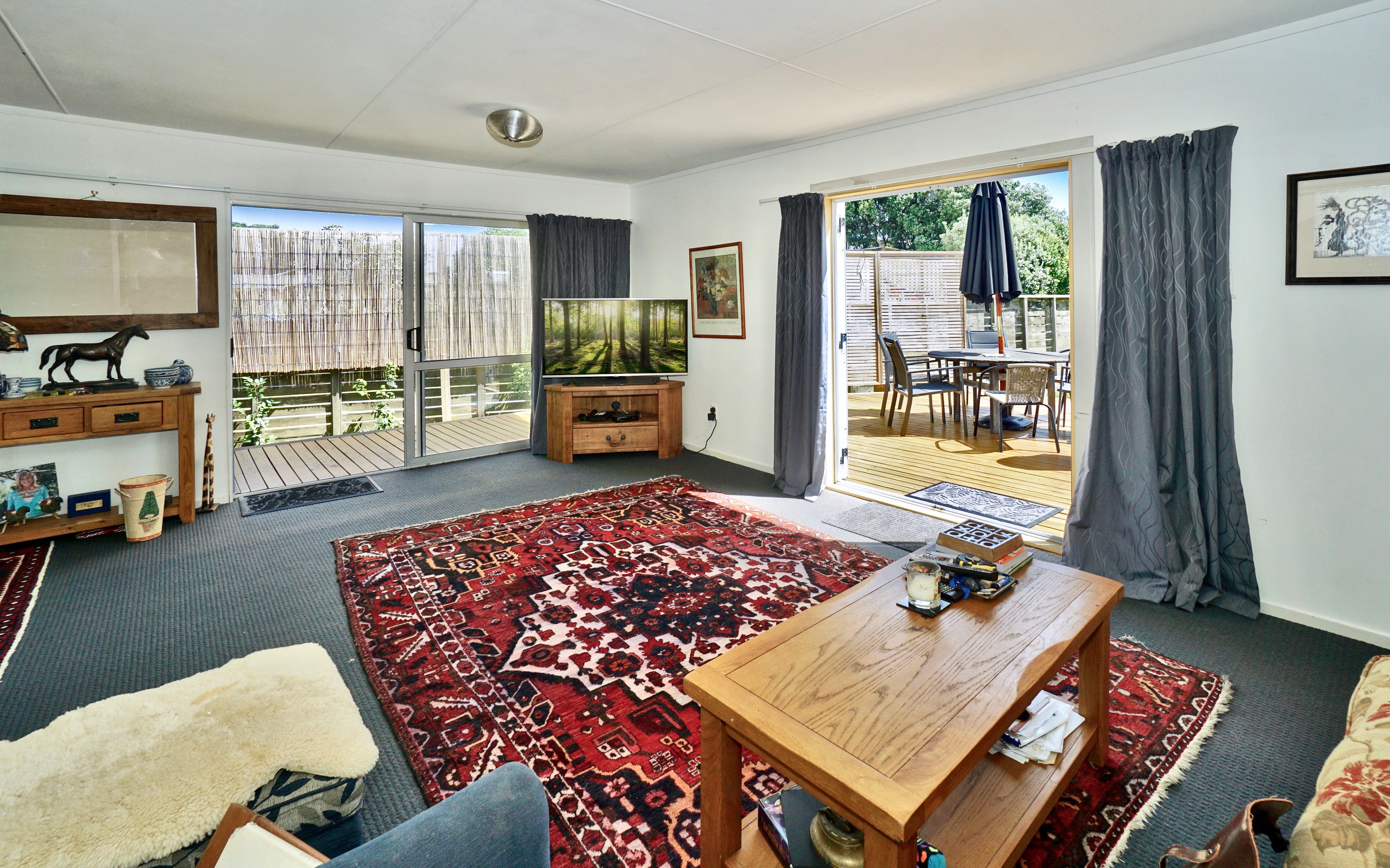 591 Pukehina Parade, Pukehina, Western Bay Of Plenty District