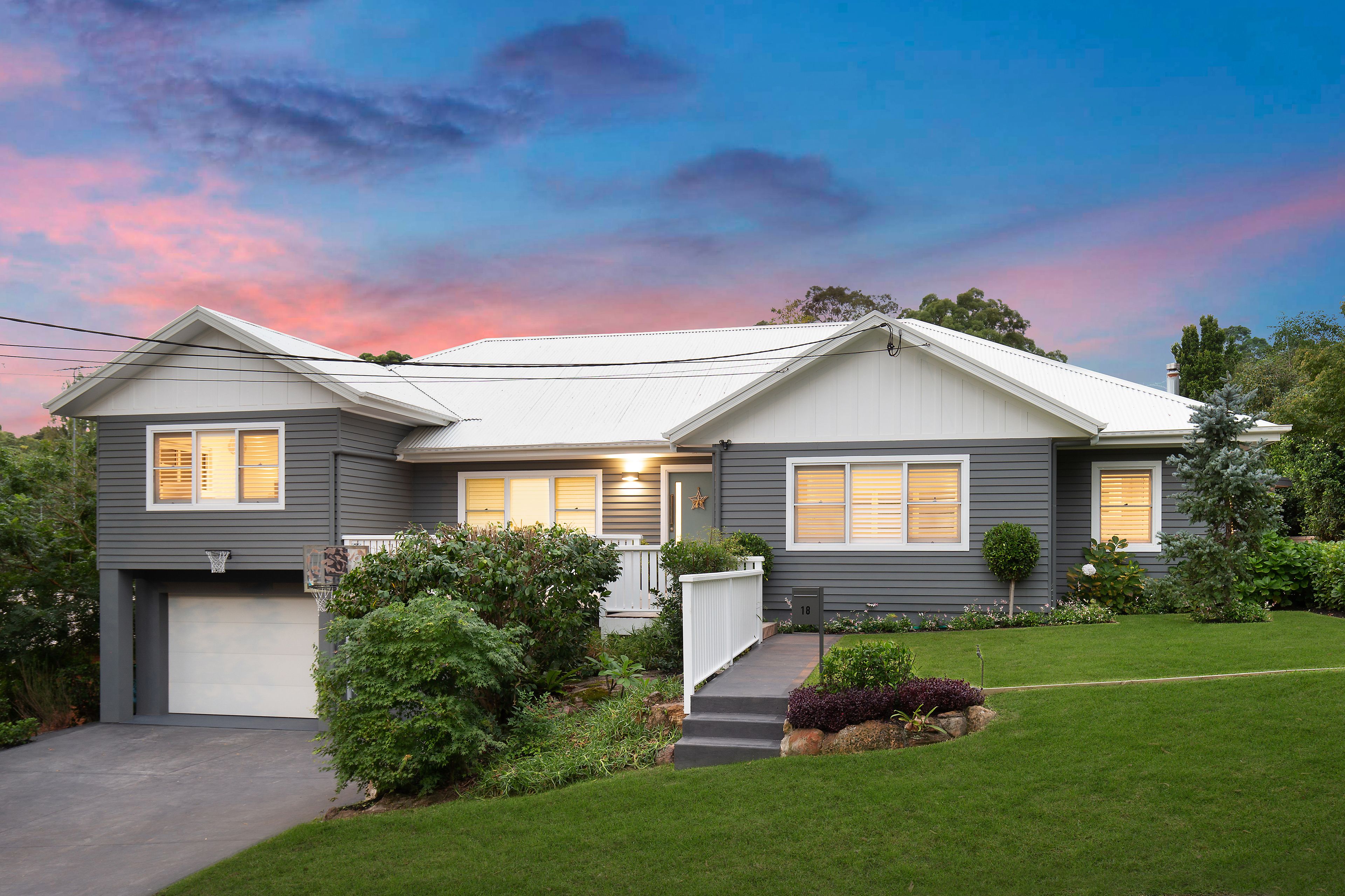 18 Woodbine Avenue, Normanhurst, NSW 2076