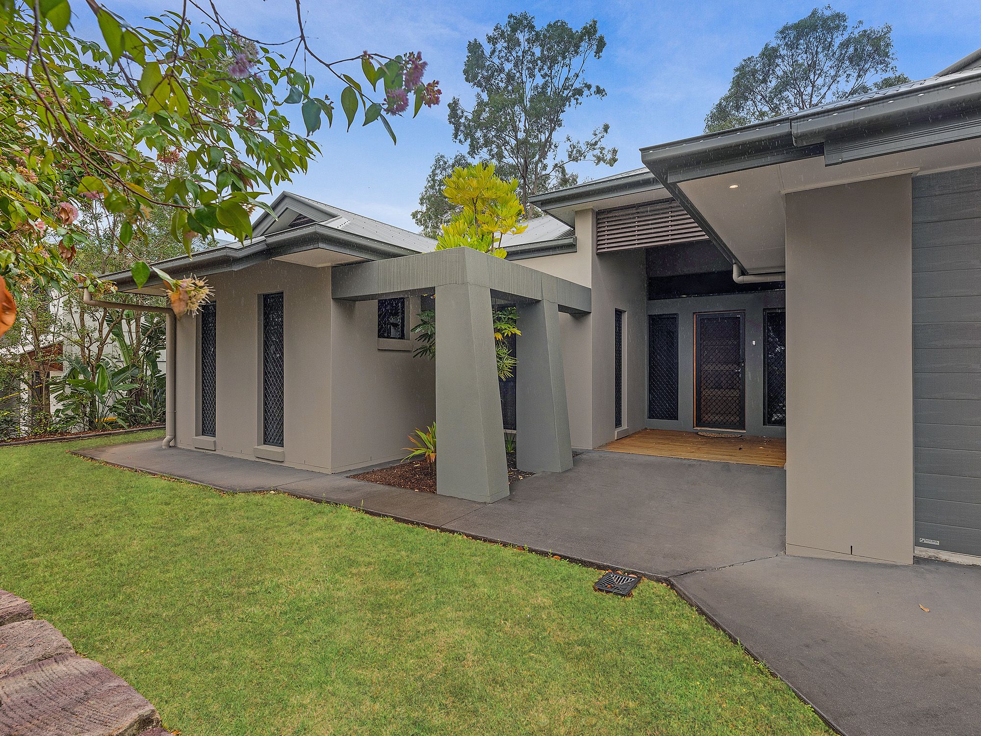 31 Scoparia Drive, Brookwater, QLD 4300