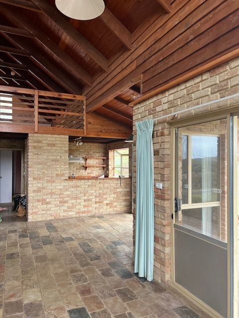 26 Heather Road — photo 7 of 15