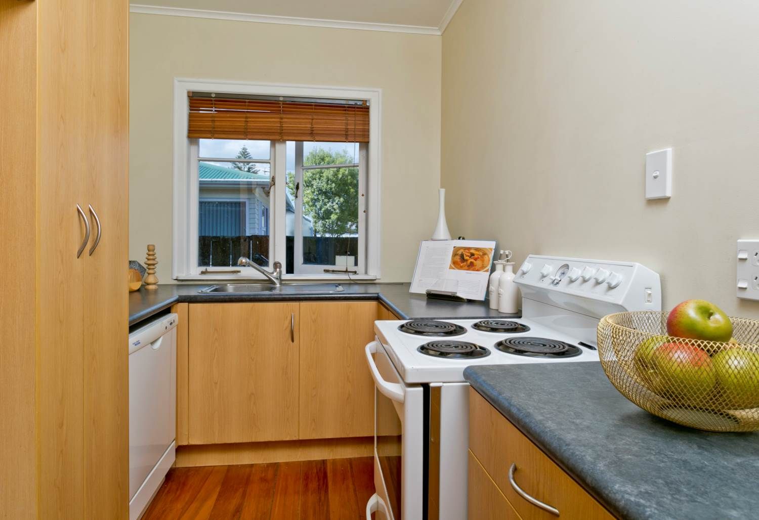 20 Rathgar Road, Henderson, Waitakere City