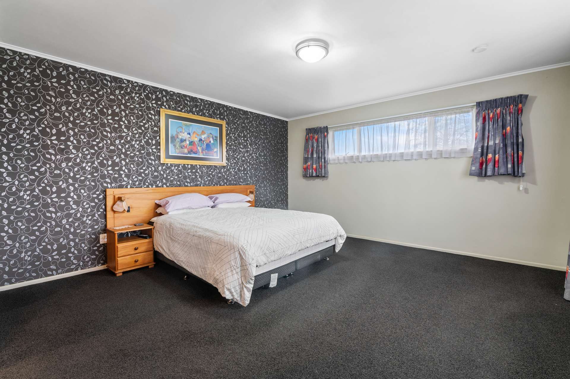 35 Aotea Crescent photo 9