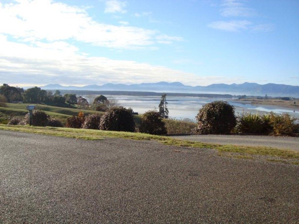 47 Bronte Road East, Upper Moutere, Tasman District