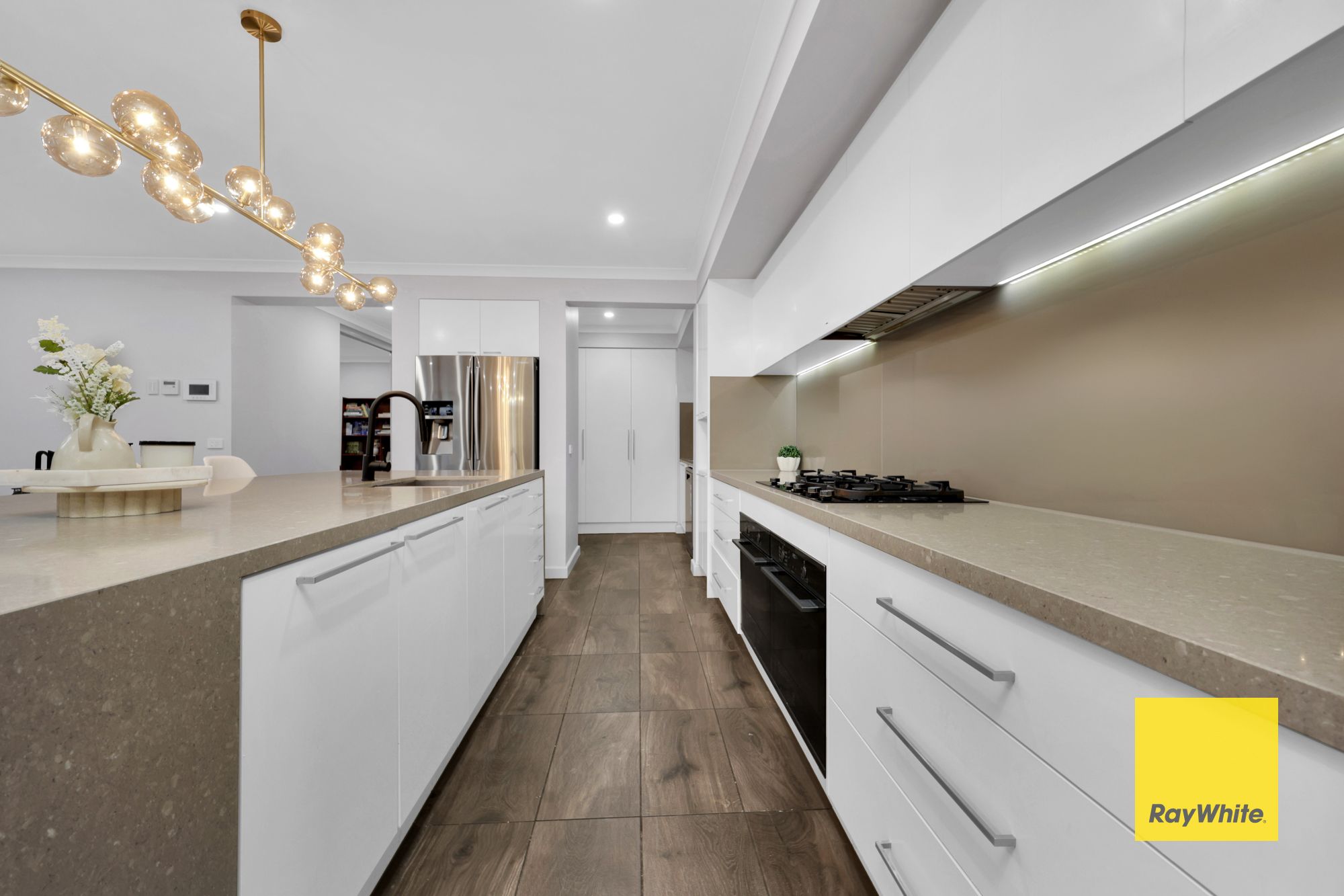 20 Baronial Way — photo 3 of 25