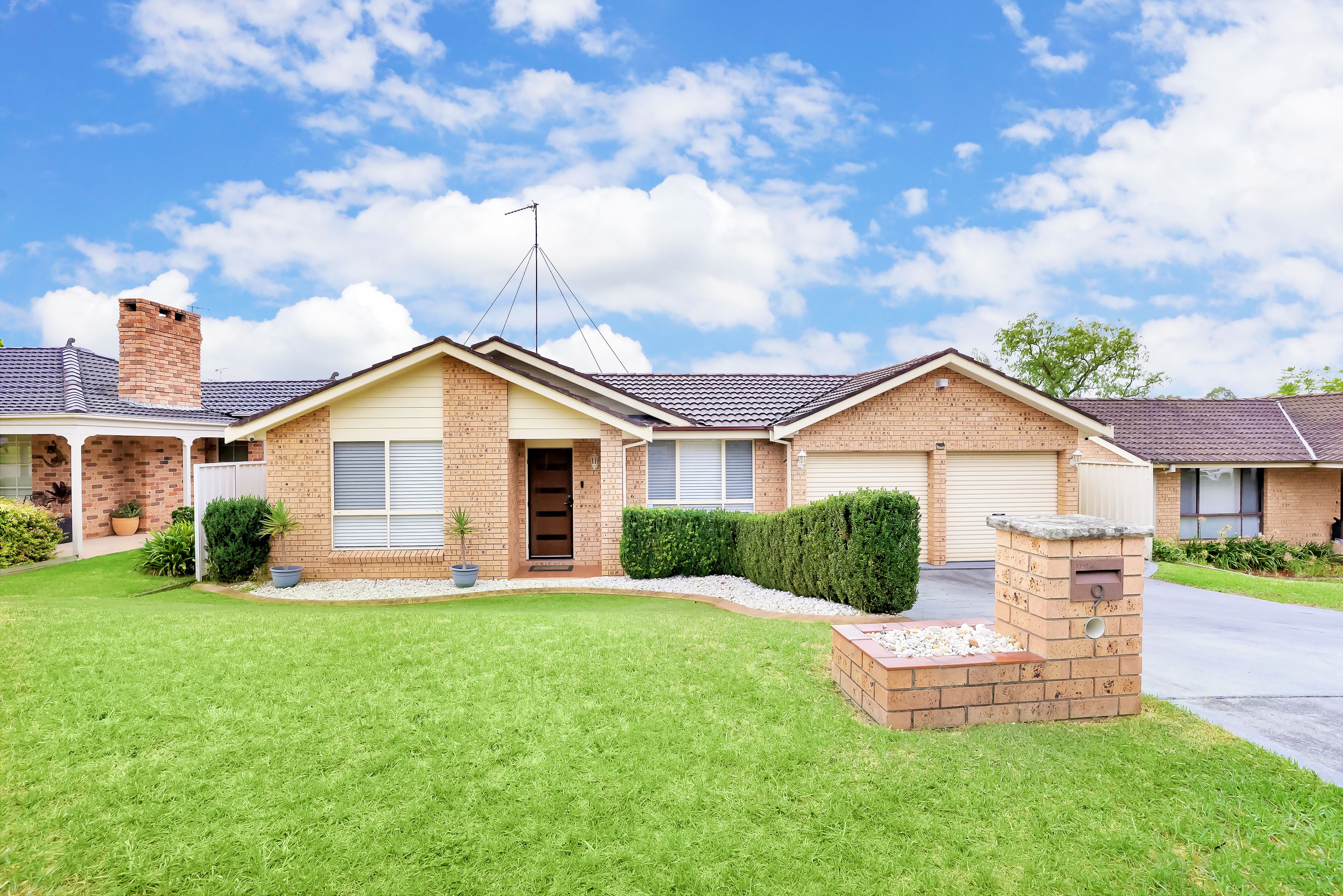 9 Bluebell Close, Glenmore Park NSW 2745