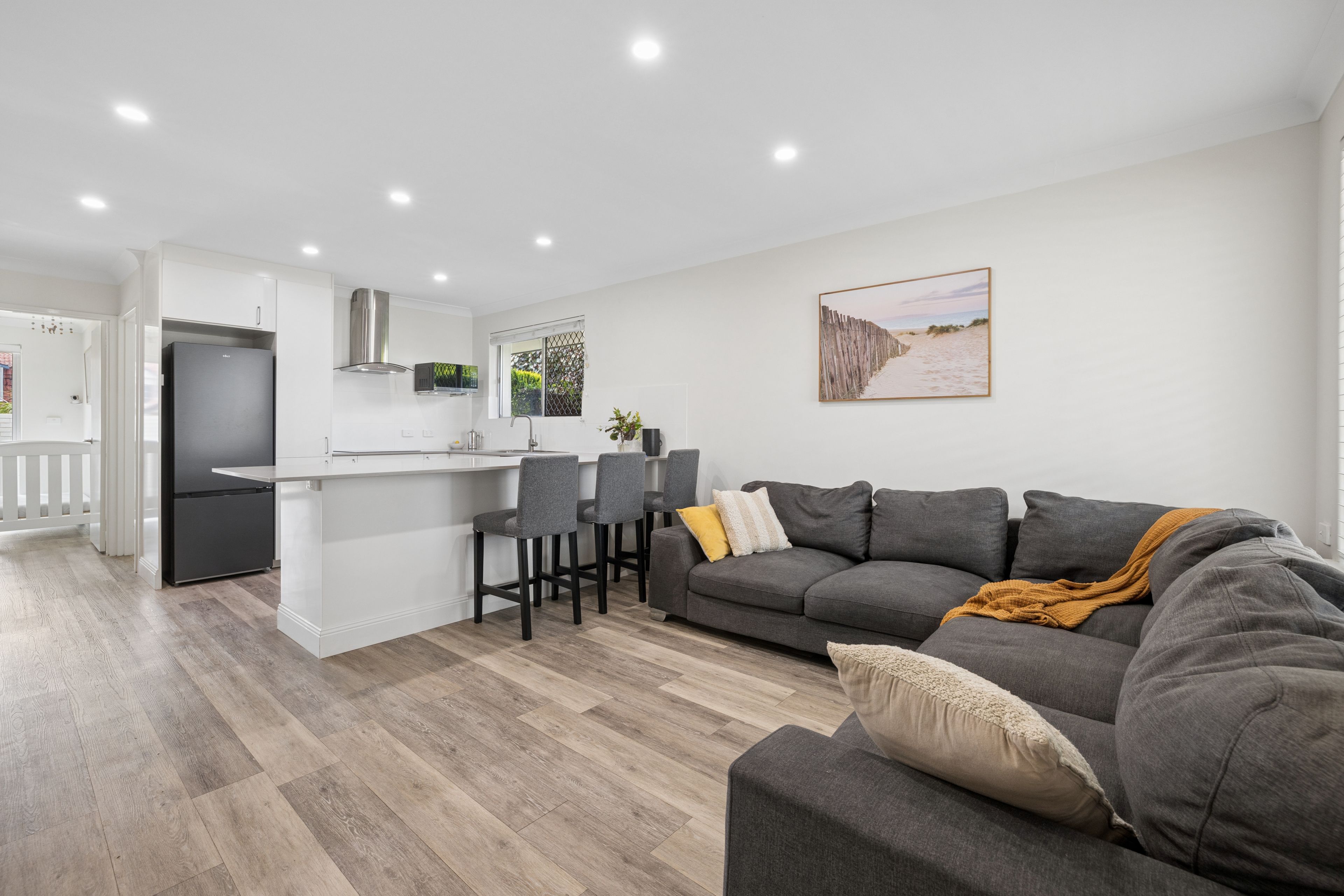3/36 Hazel Street — photo 3 of 12