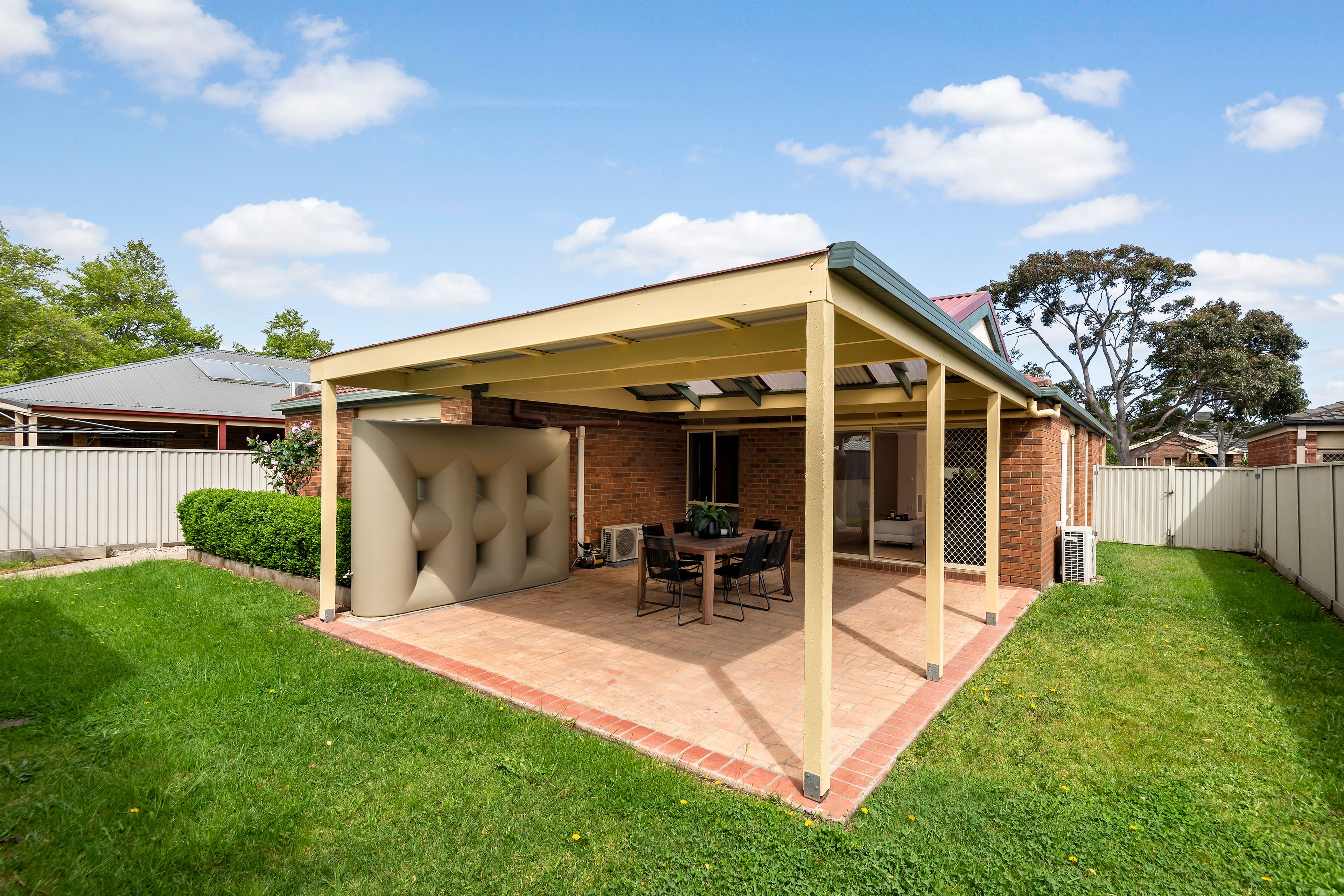 36 Scotsdale Drive, Cranbourne East, VIC 3977 House for Sale Ray