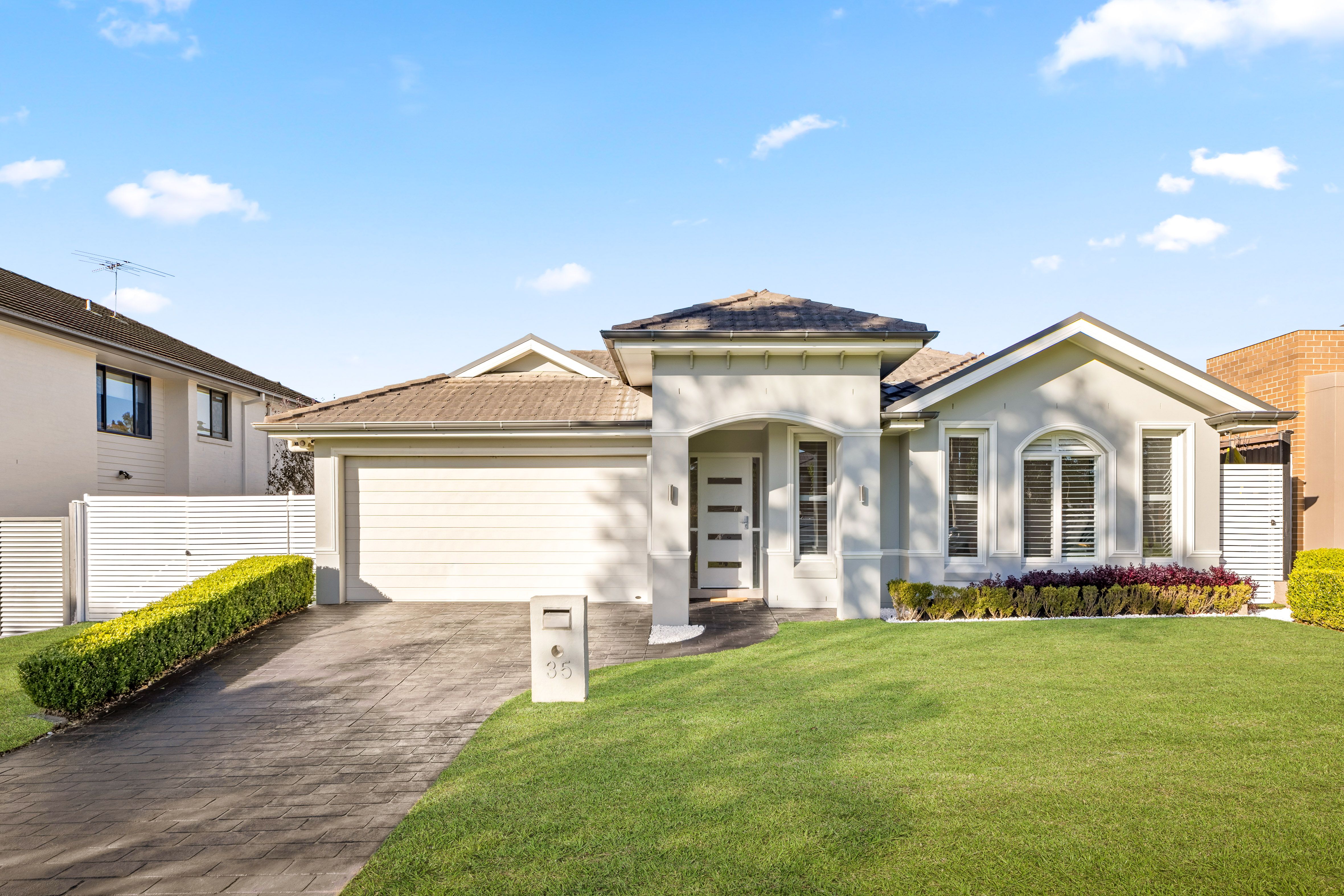 35 Timbrey Circuit, Barden Ridge, NSW 2234