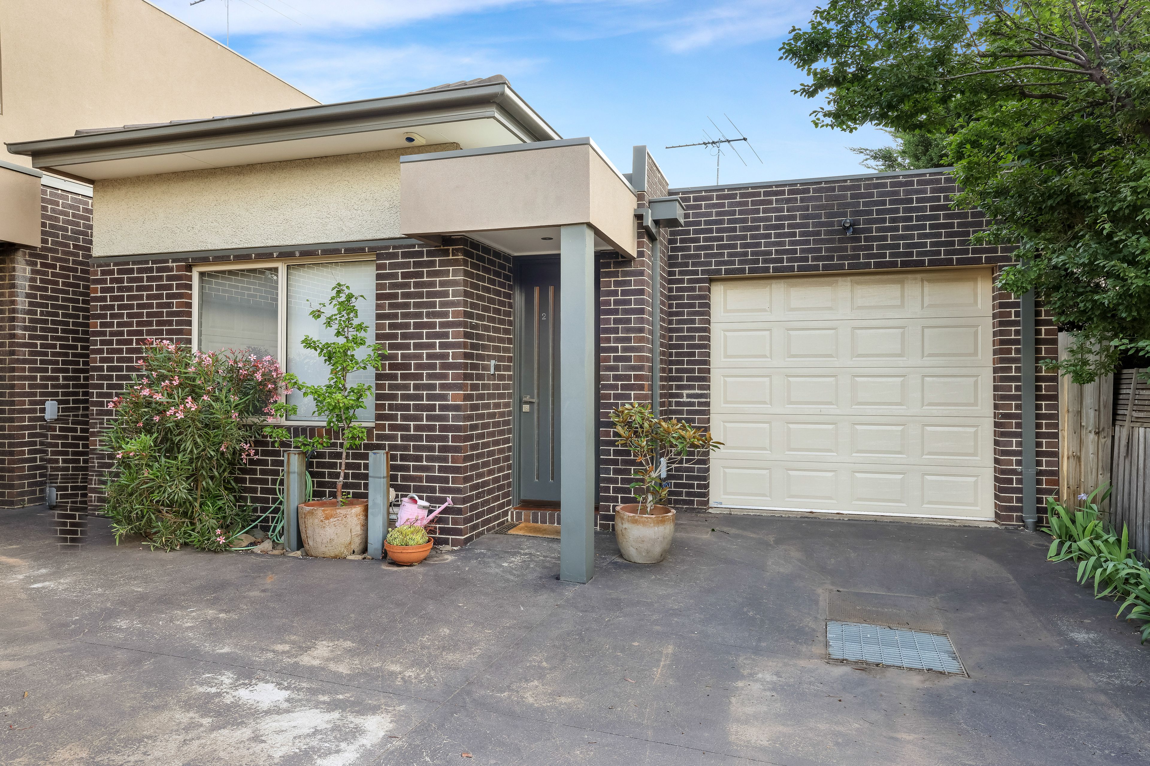 2/3 Edith Street, Oak Park, VIC 3046