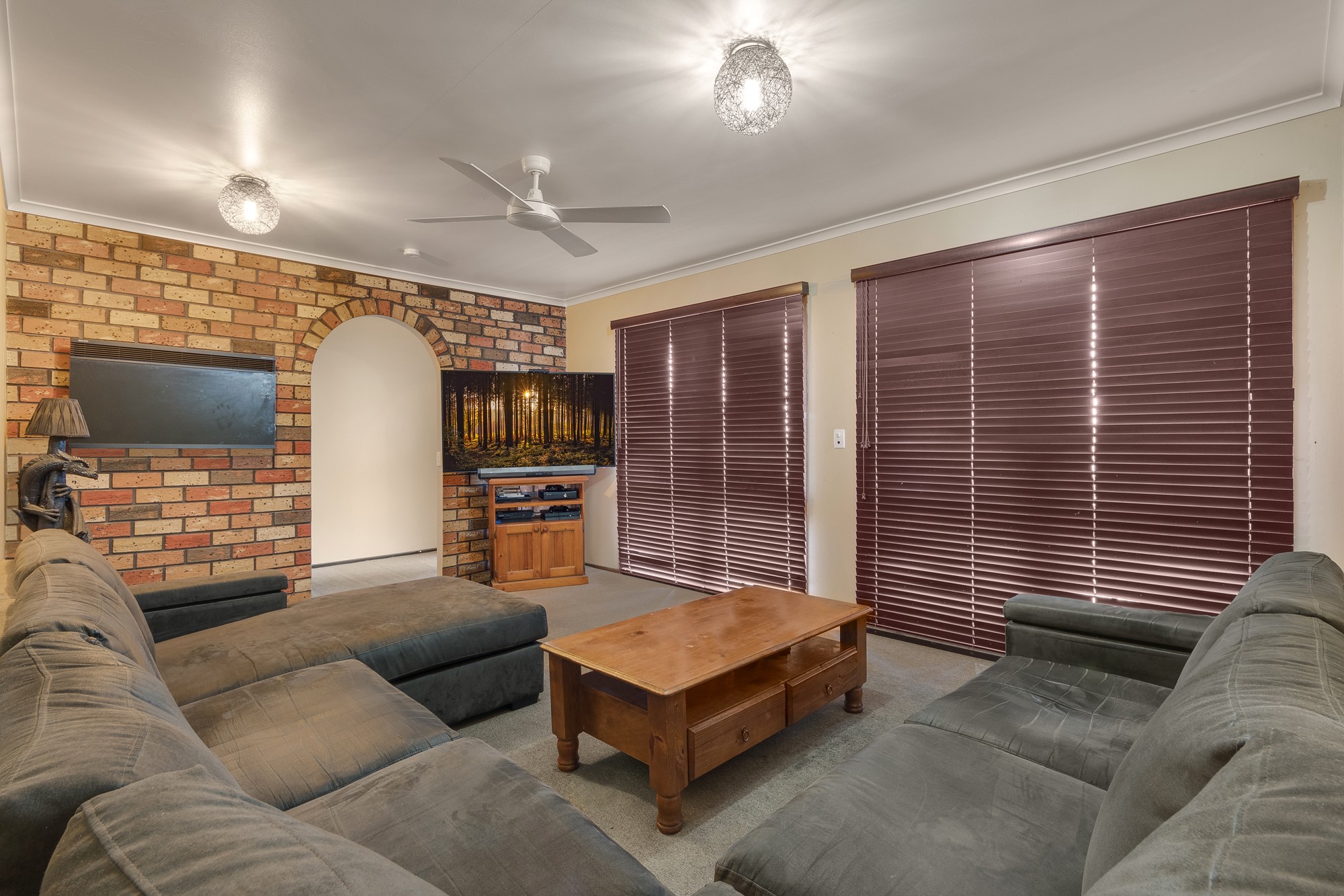 Ambarvale, NSW 2560