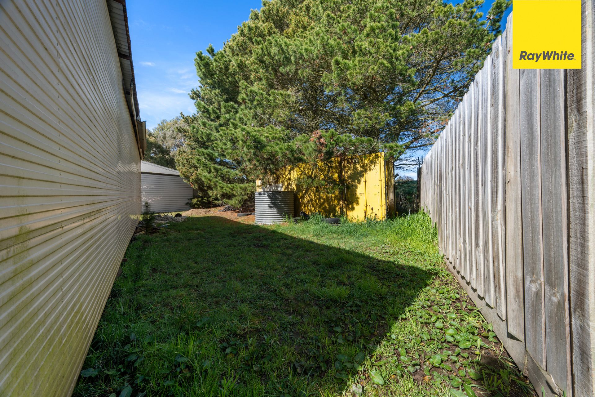 27 Walsh Street — photo 18 of 22