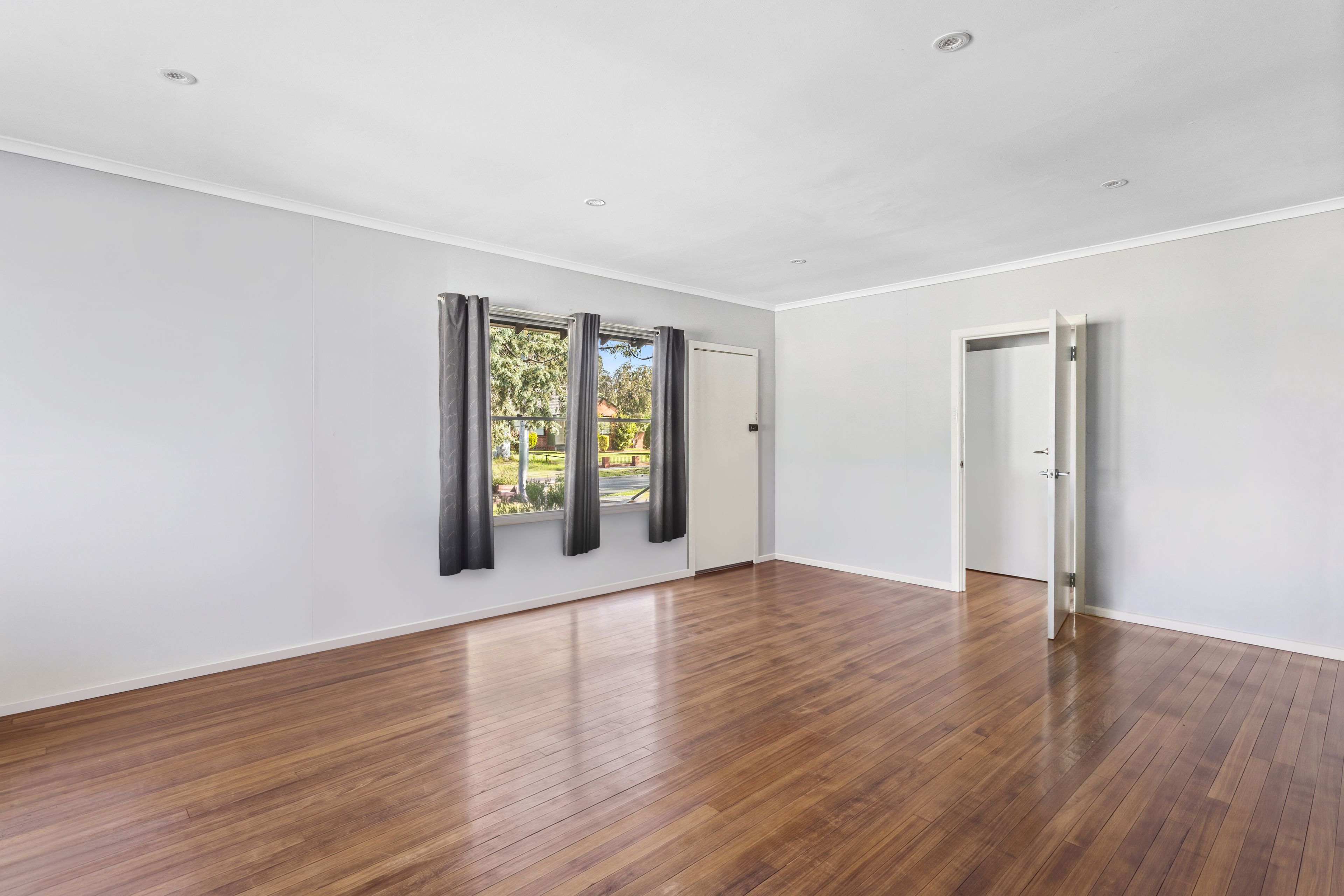 7 Tallowwood Street — photo 6 of 8