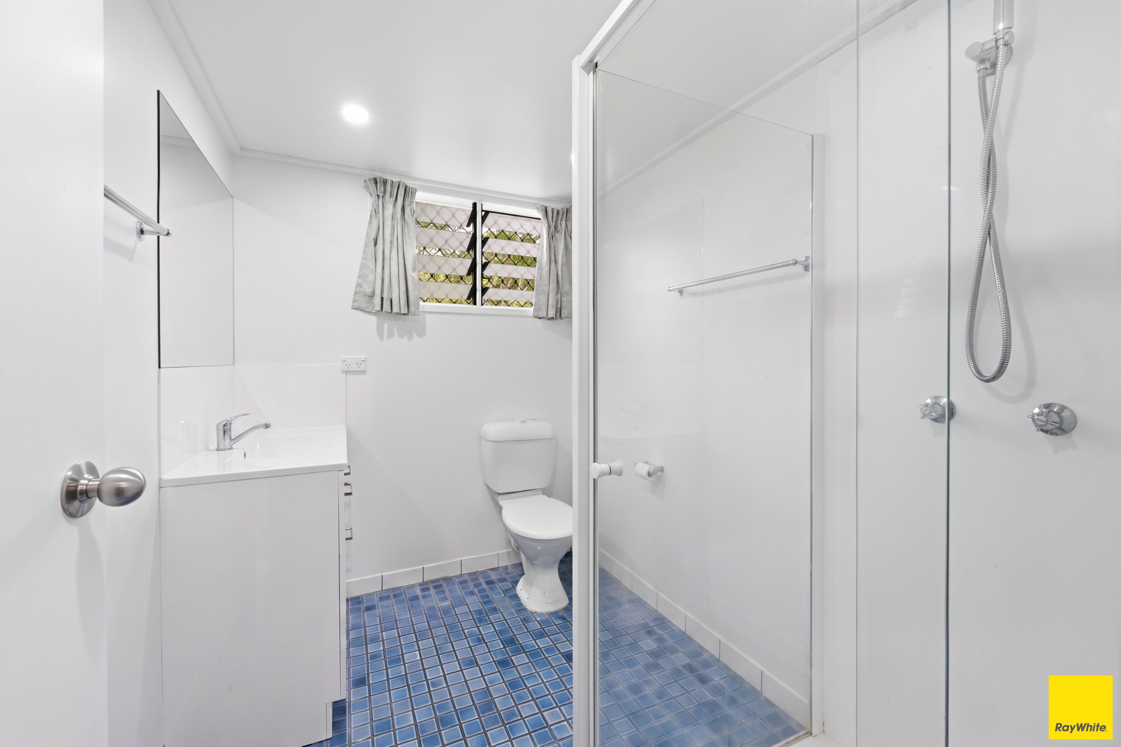 49 Charles Street — photo 20 of 25