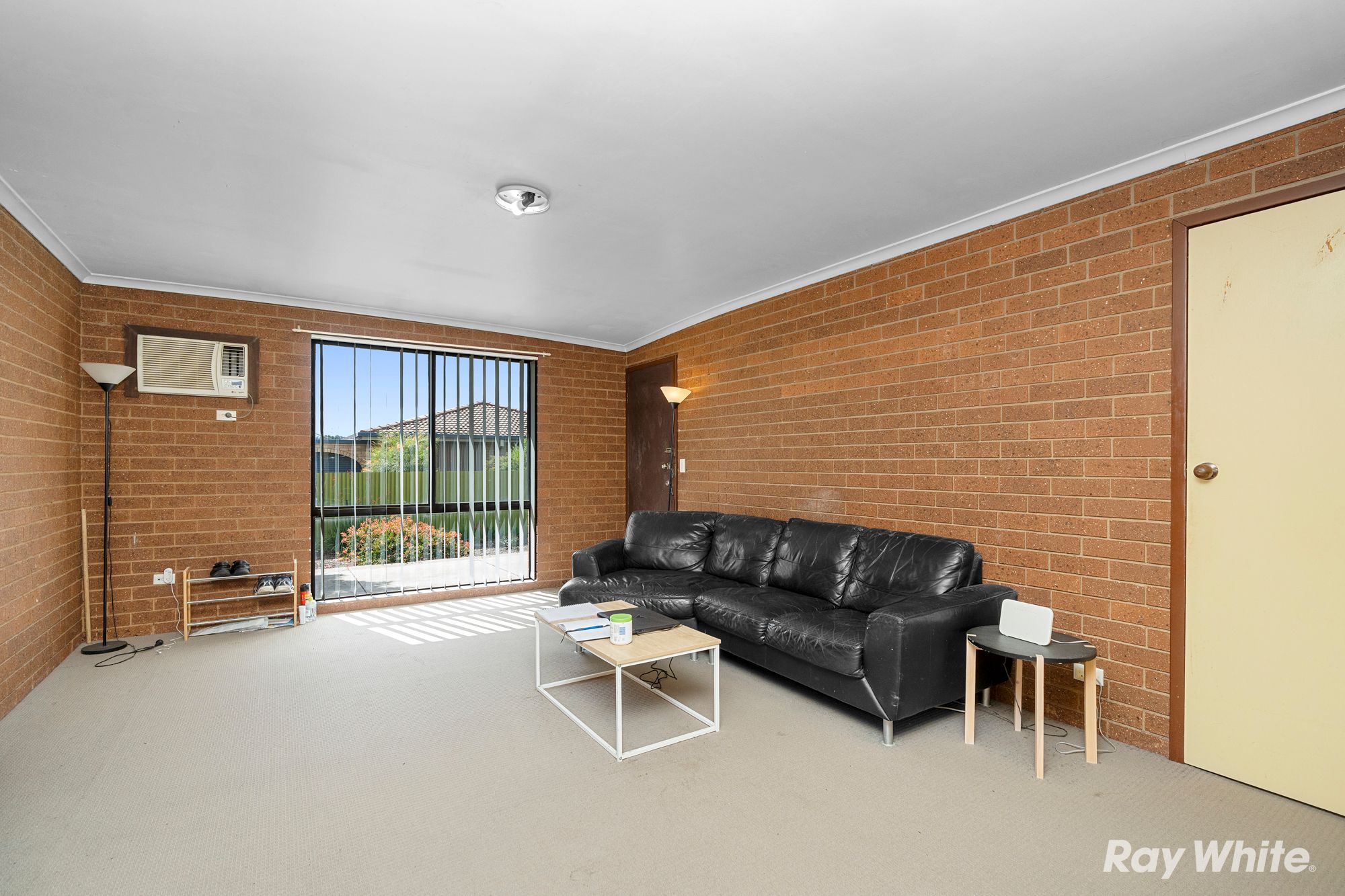 2/8 Kokoda Street, Ashmont, NSW 2650