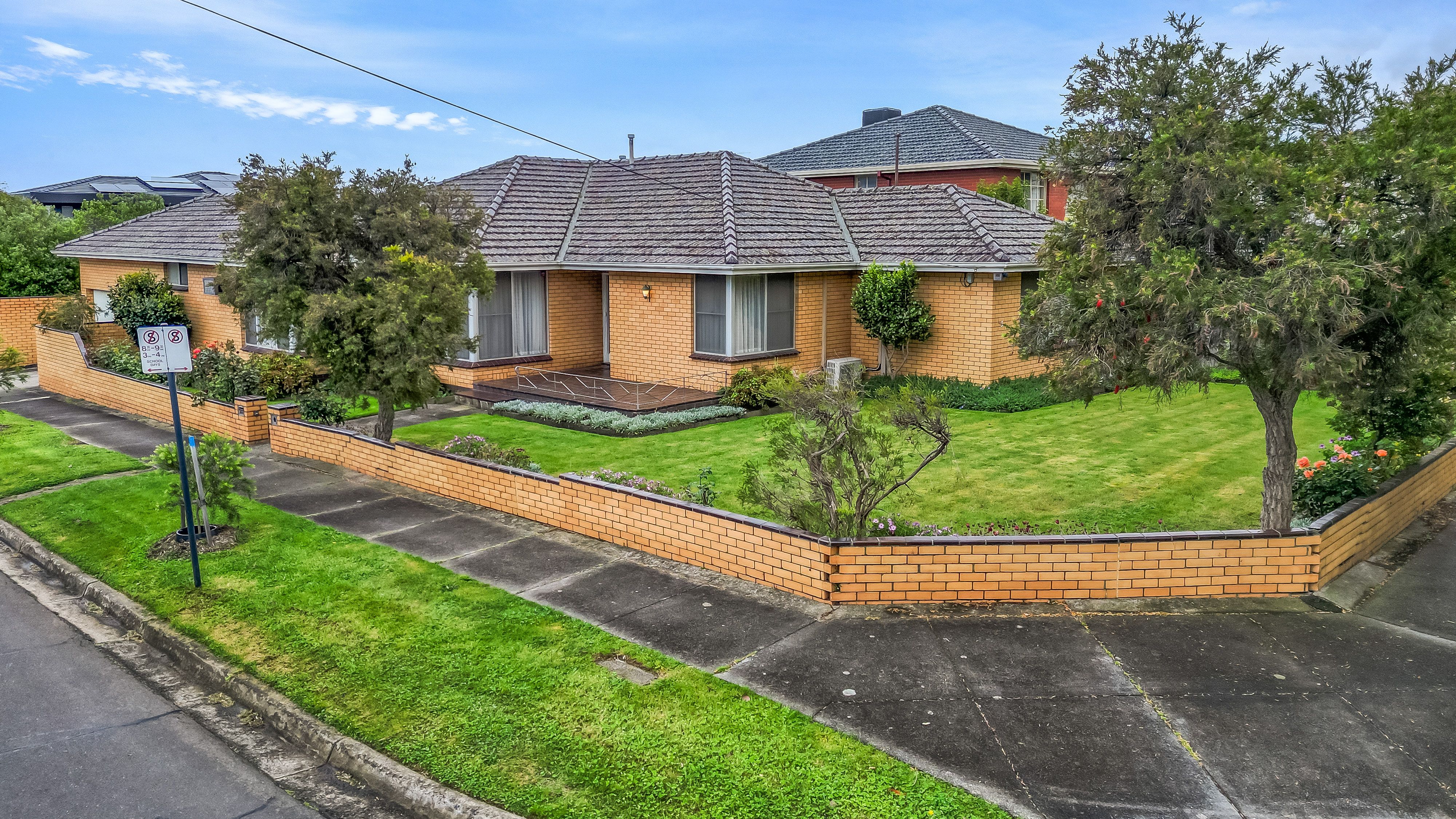 3 Toirram Road — photo 2 of 13