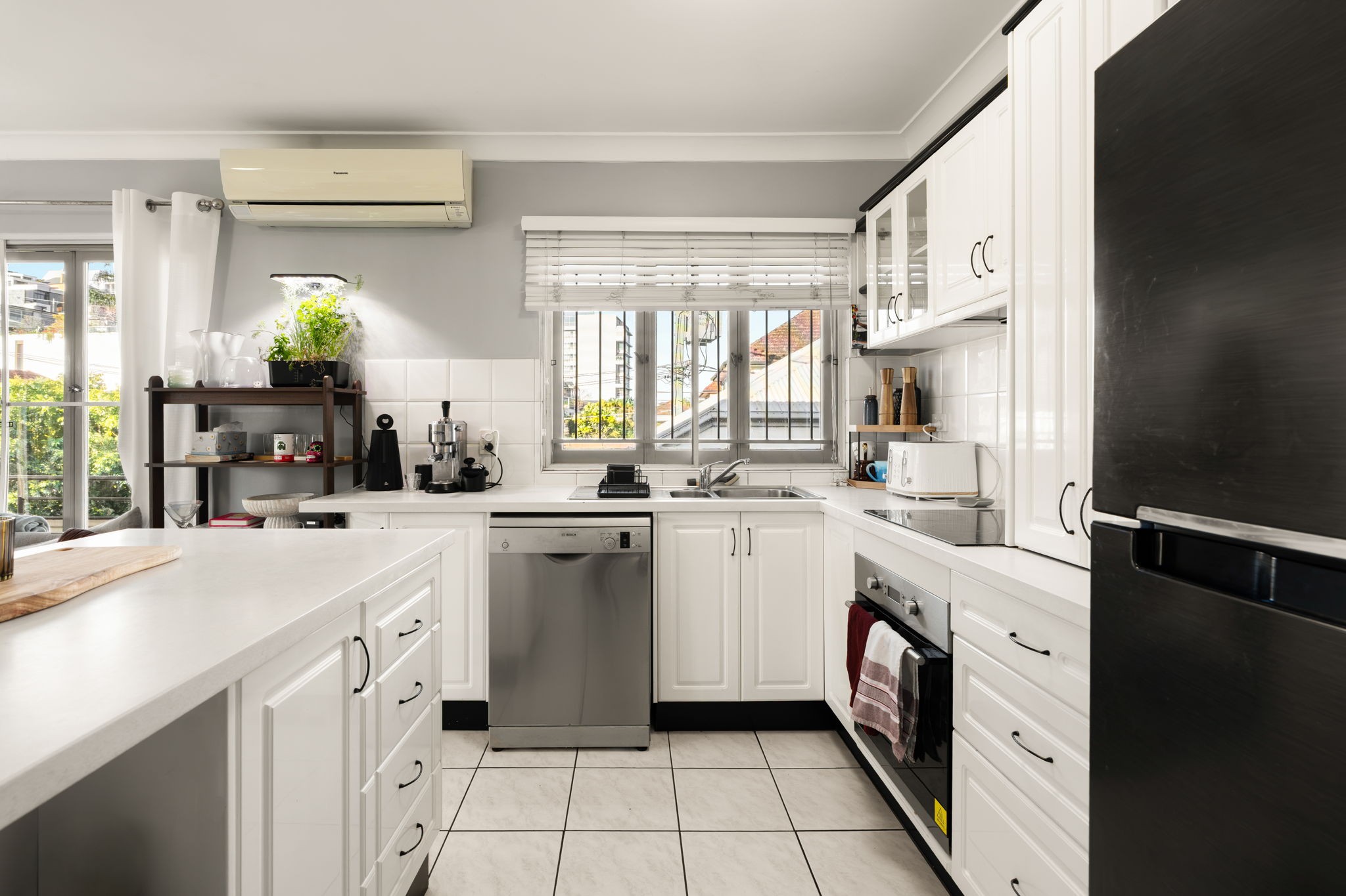 8/136 Kingsford Smith Drive, Hamilton, QLD 4007