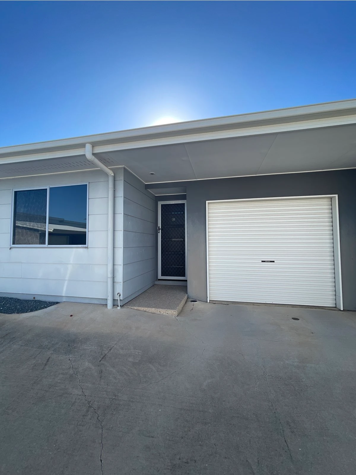 11/8 Hillcrest Street, Emerald, QLD 4720