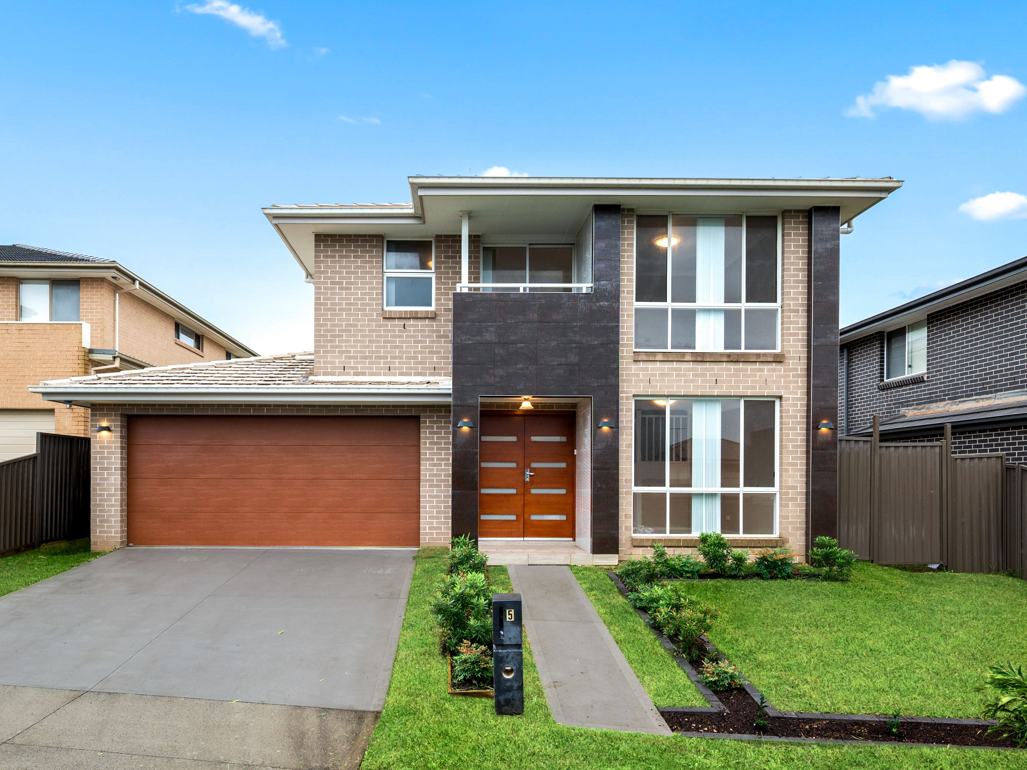 5 Kingsbury Road, Edmondson Park, NSW 2174