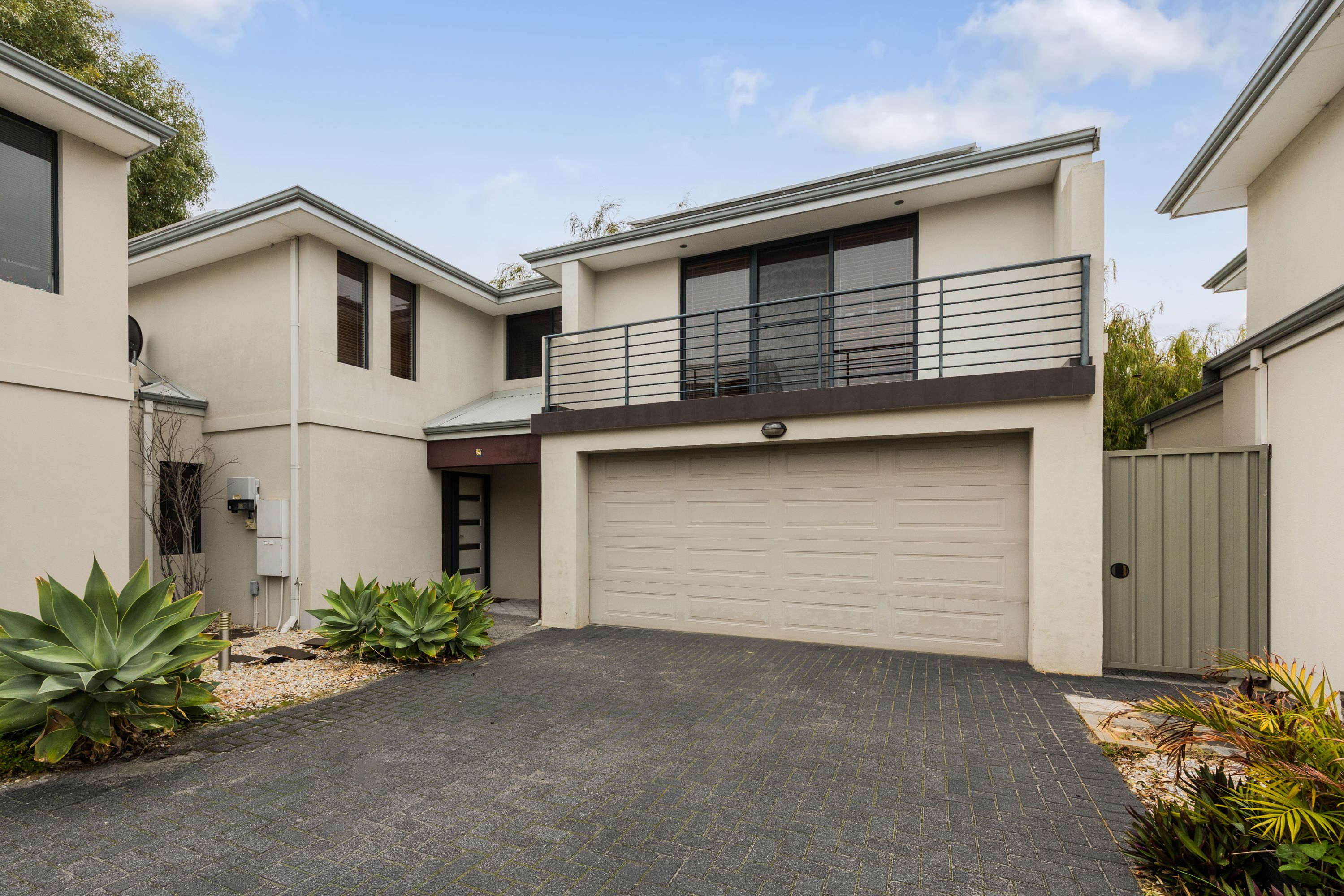 3/12 Hymus Street — photo from Ray White Rockingham Baldivis