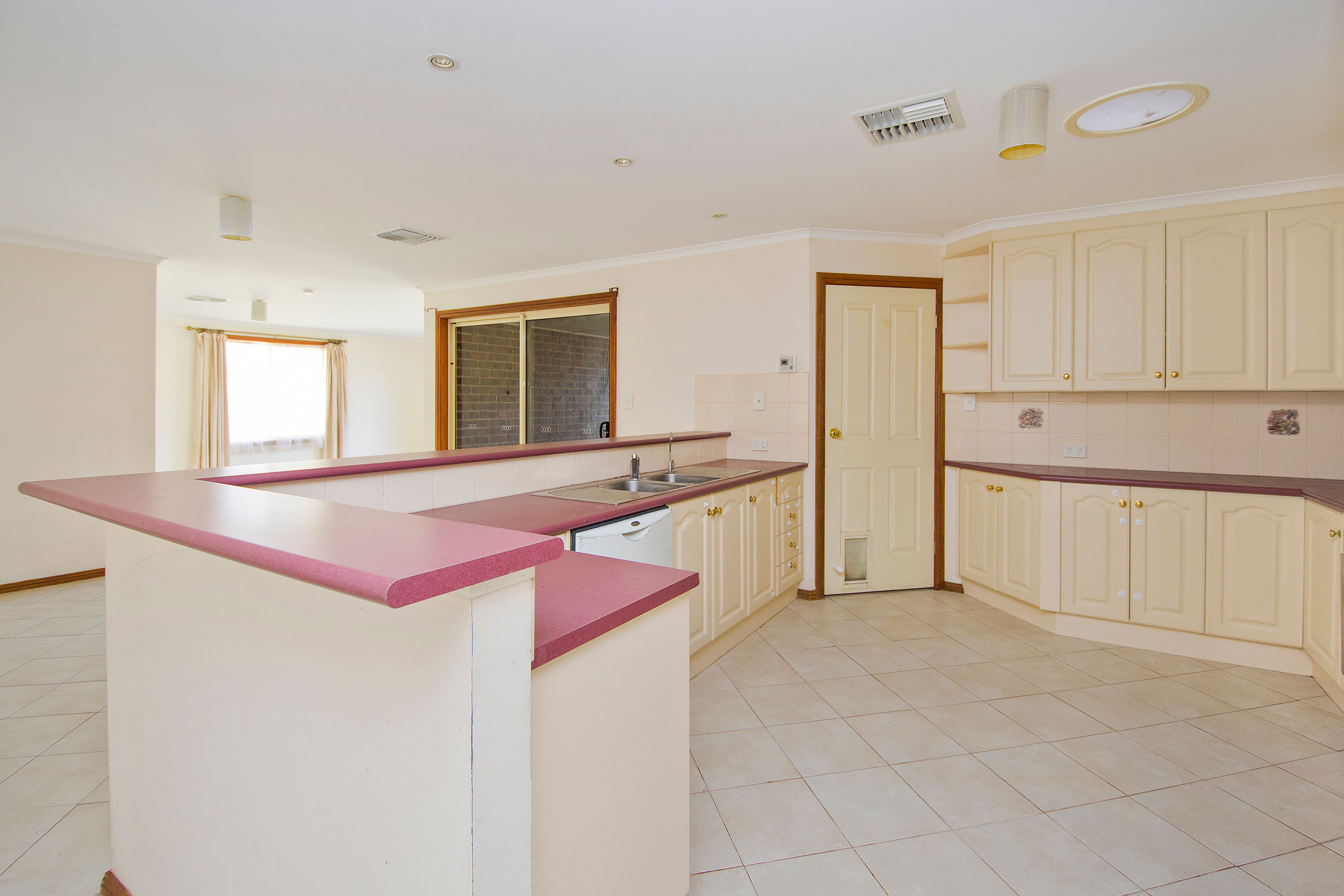 11 Jordon Street, Munno Para West, SA 5115