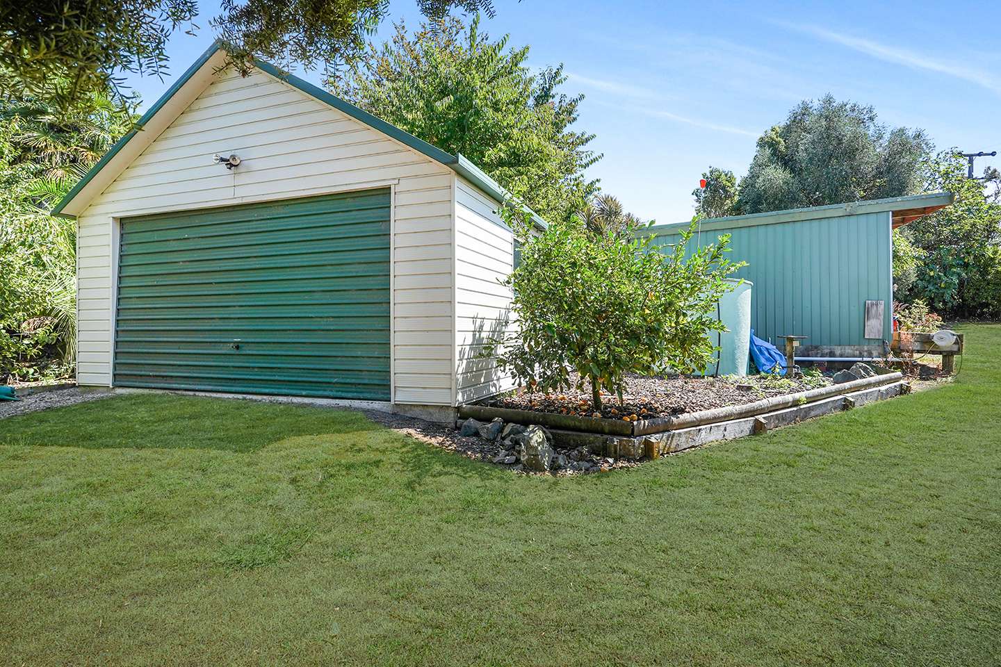 590 Tuhikaramea Road photo 19