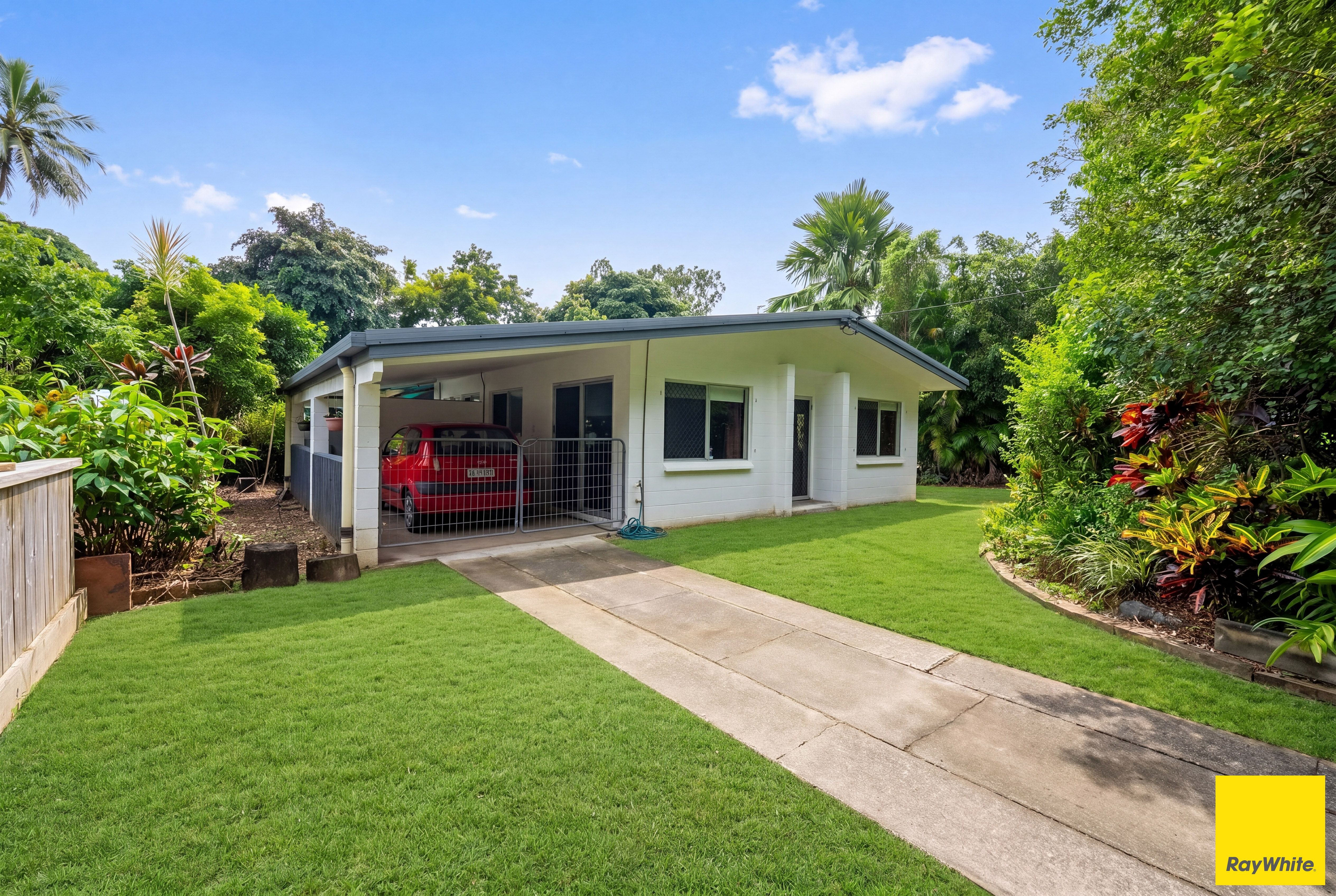 26 Lake Placid Road, Caravonica, QLD 4878