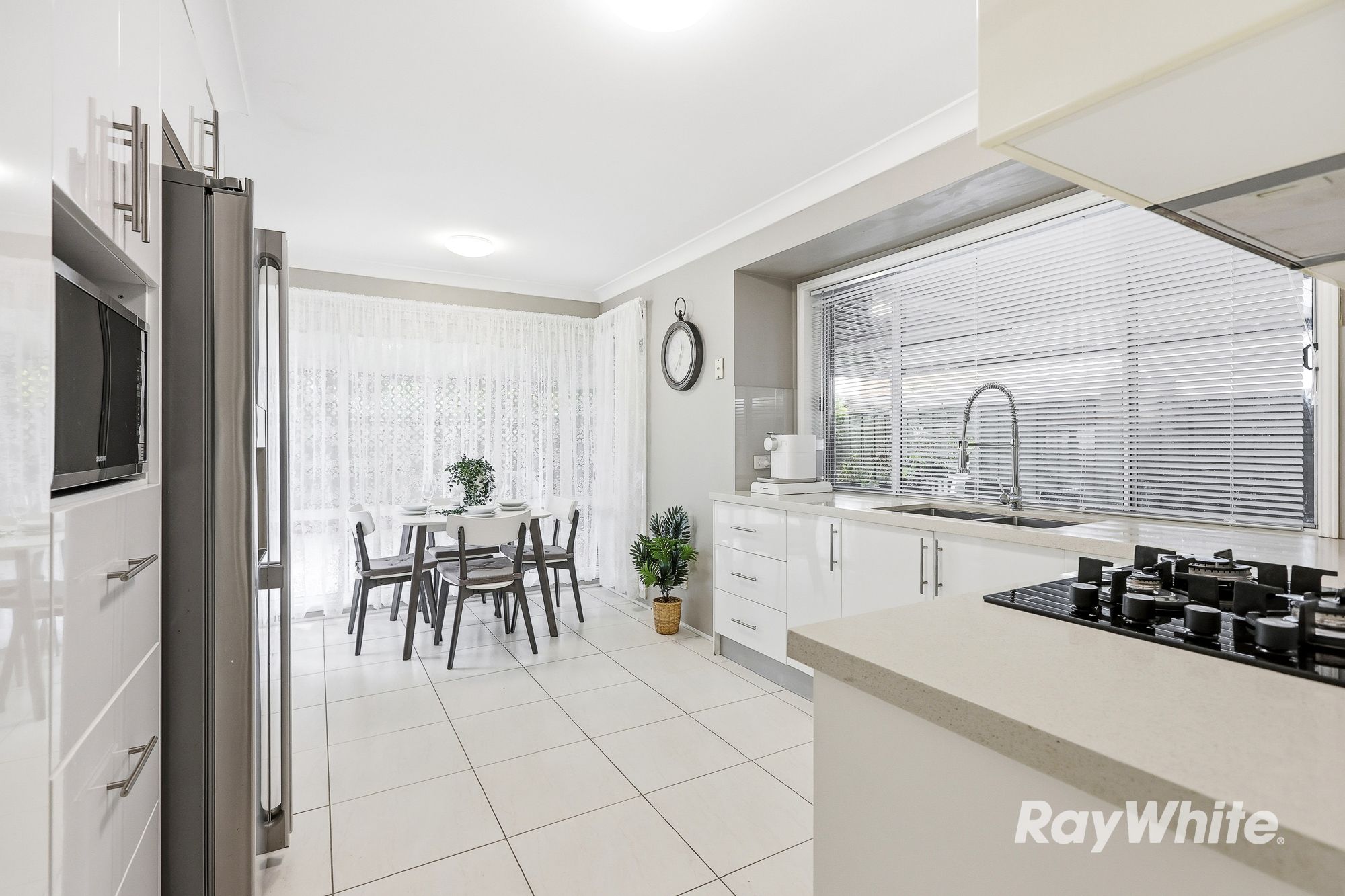 6 Teraweyna Close — photo 6 of 20
