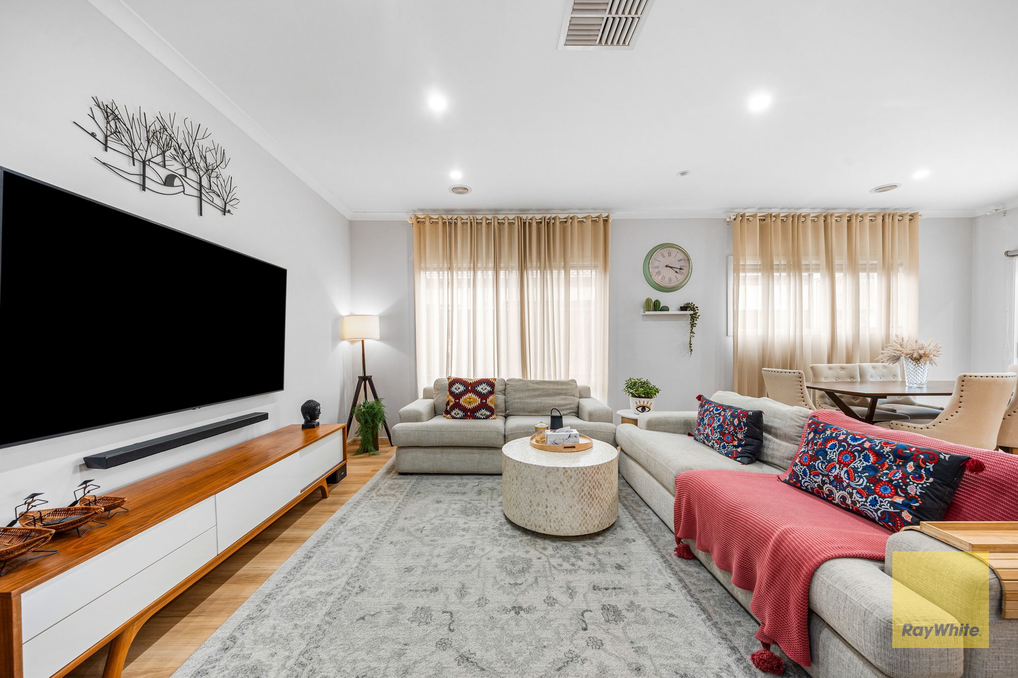 30 JAMAICA Street — photo 4 of 20