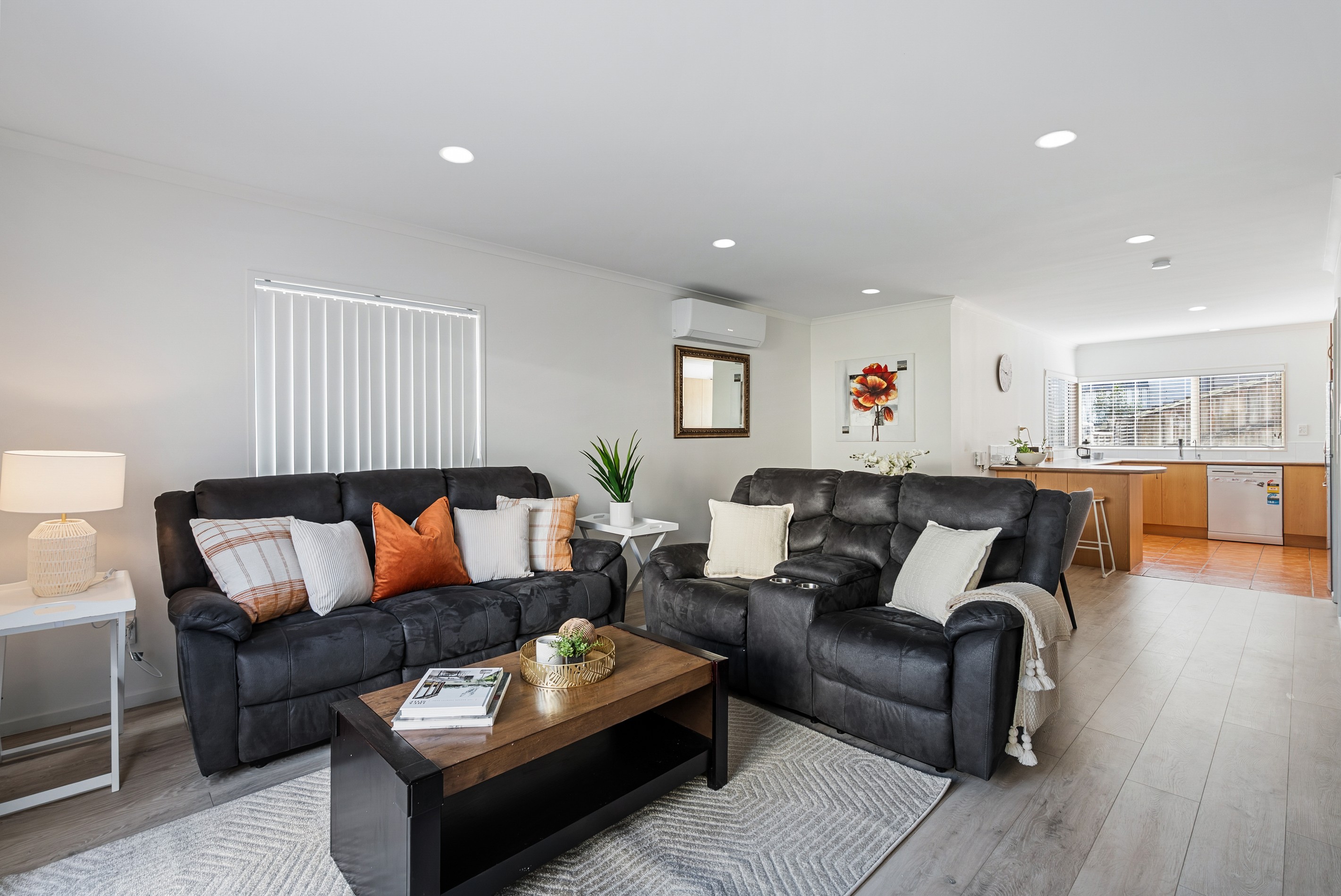 27B Highgrove Lane, Totara Vale, North Shore City
