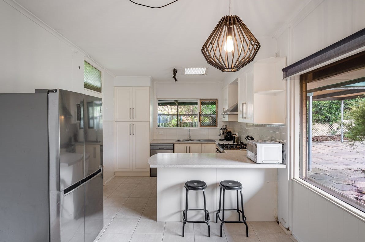20 Rowe Street, Para Hills, SA 5096