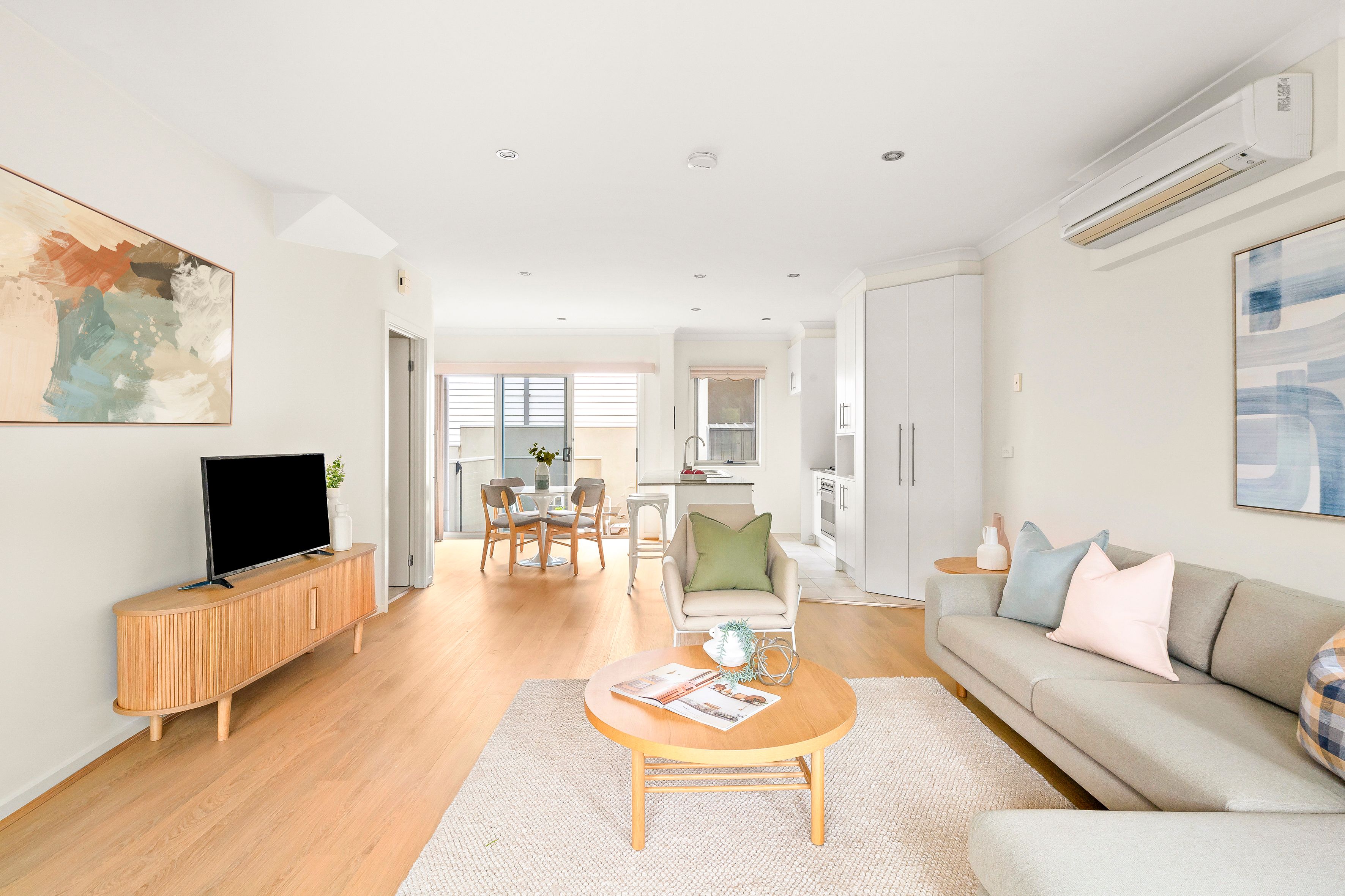 7/4A Duggan Street — photo 3 of 16