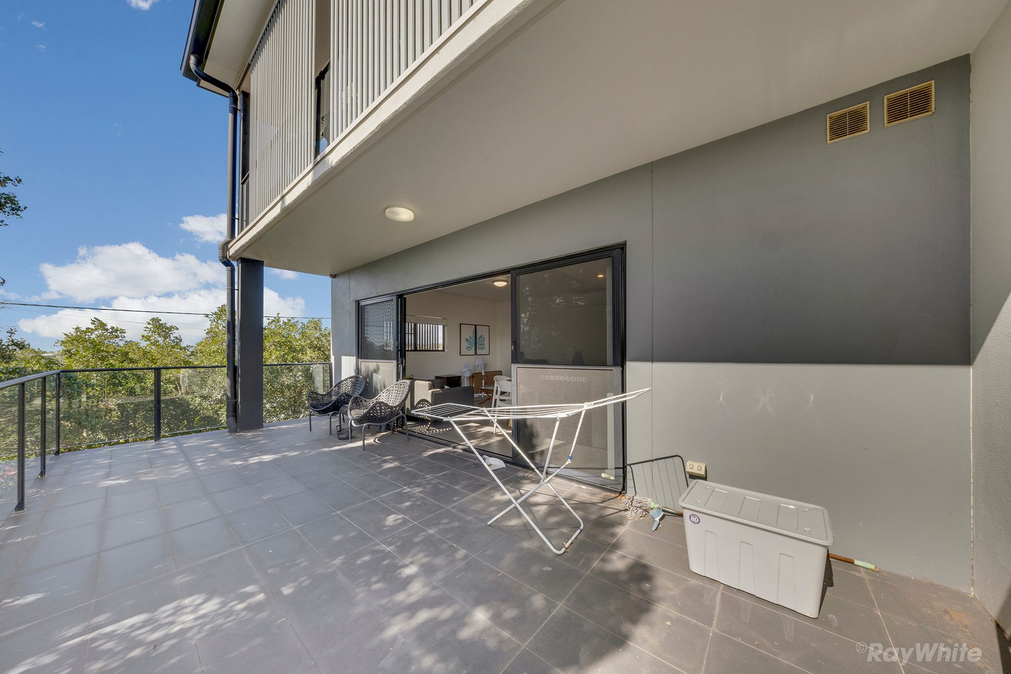 4/1 Bayne Street — photo 3 of 16