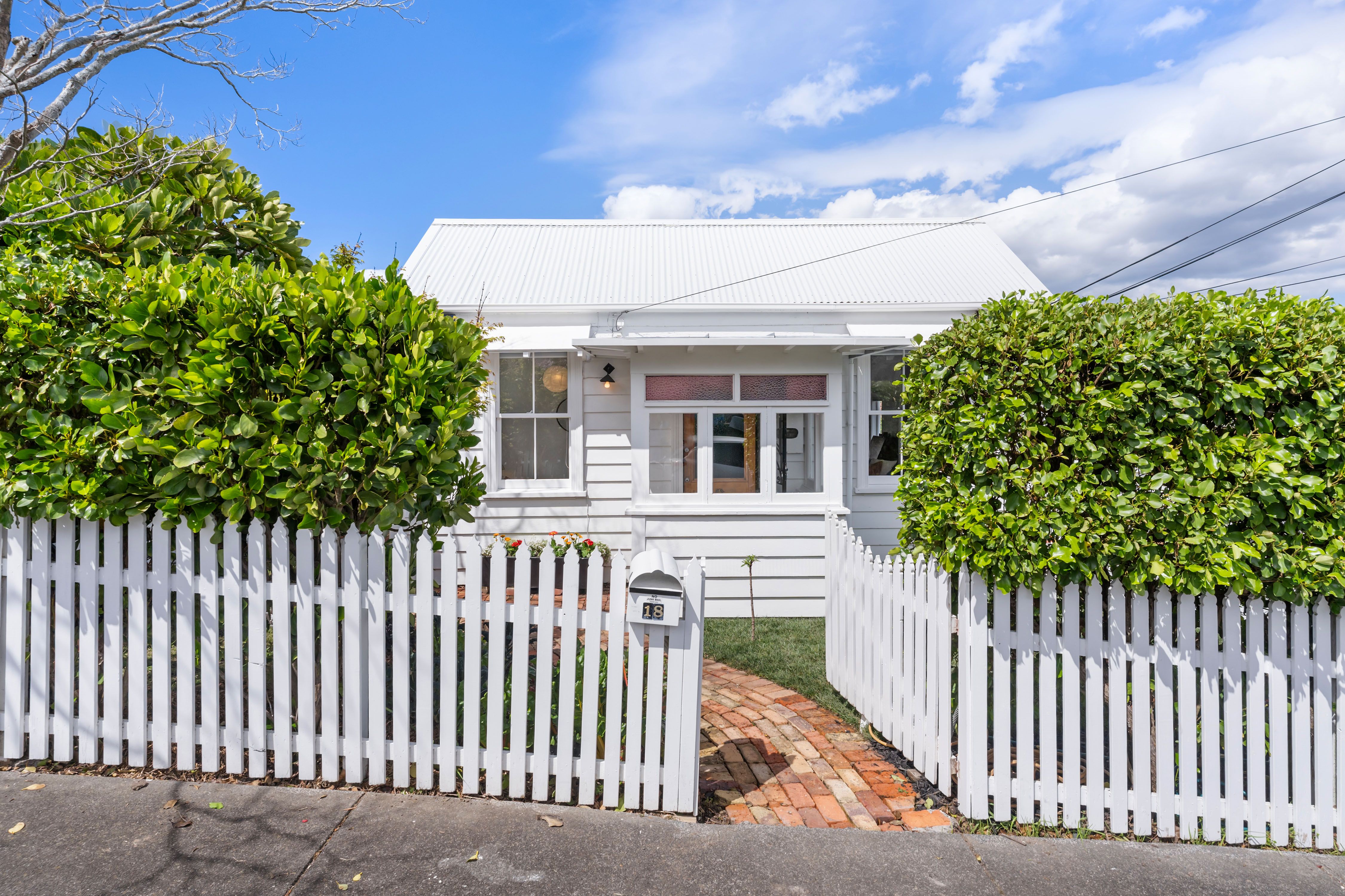 18 Wolseley Street, Morningside, Auckland City