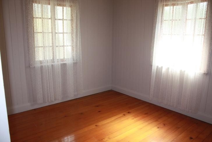 11 Norman Street, East Ipswich, QLD 4305