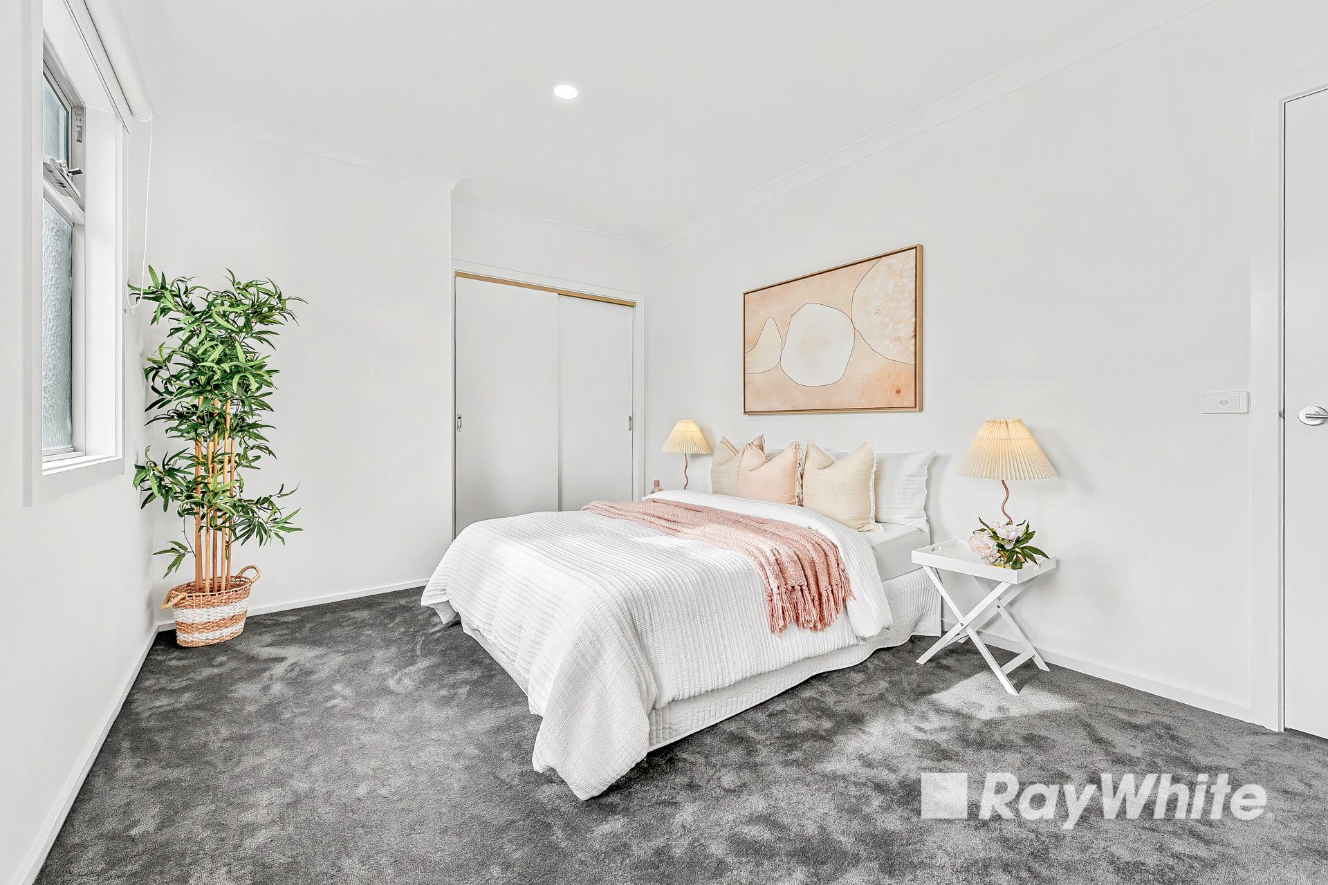 16 Everitt Street — photo 8 of 13