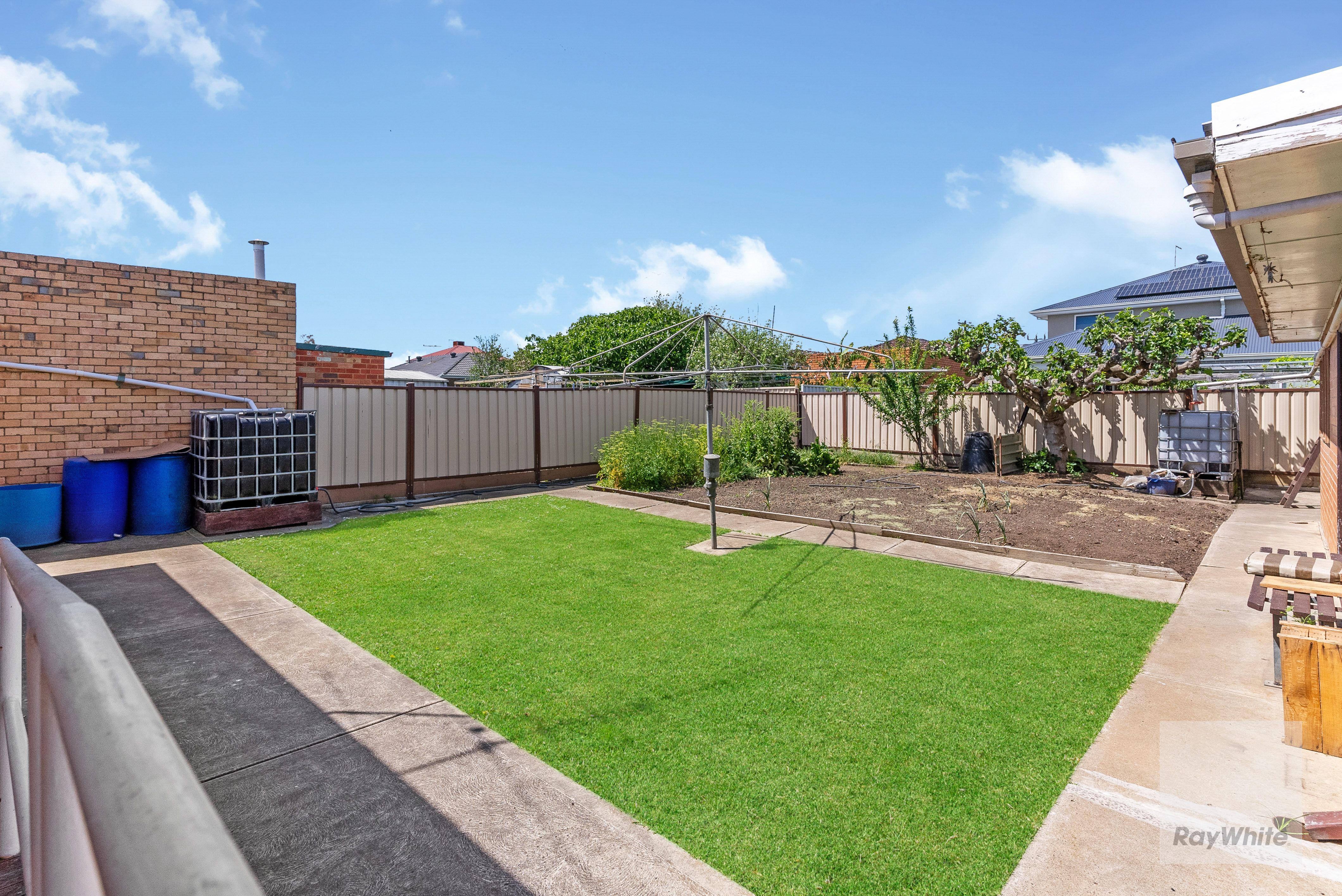 44 View Street — photo 19 of 24
