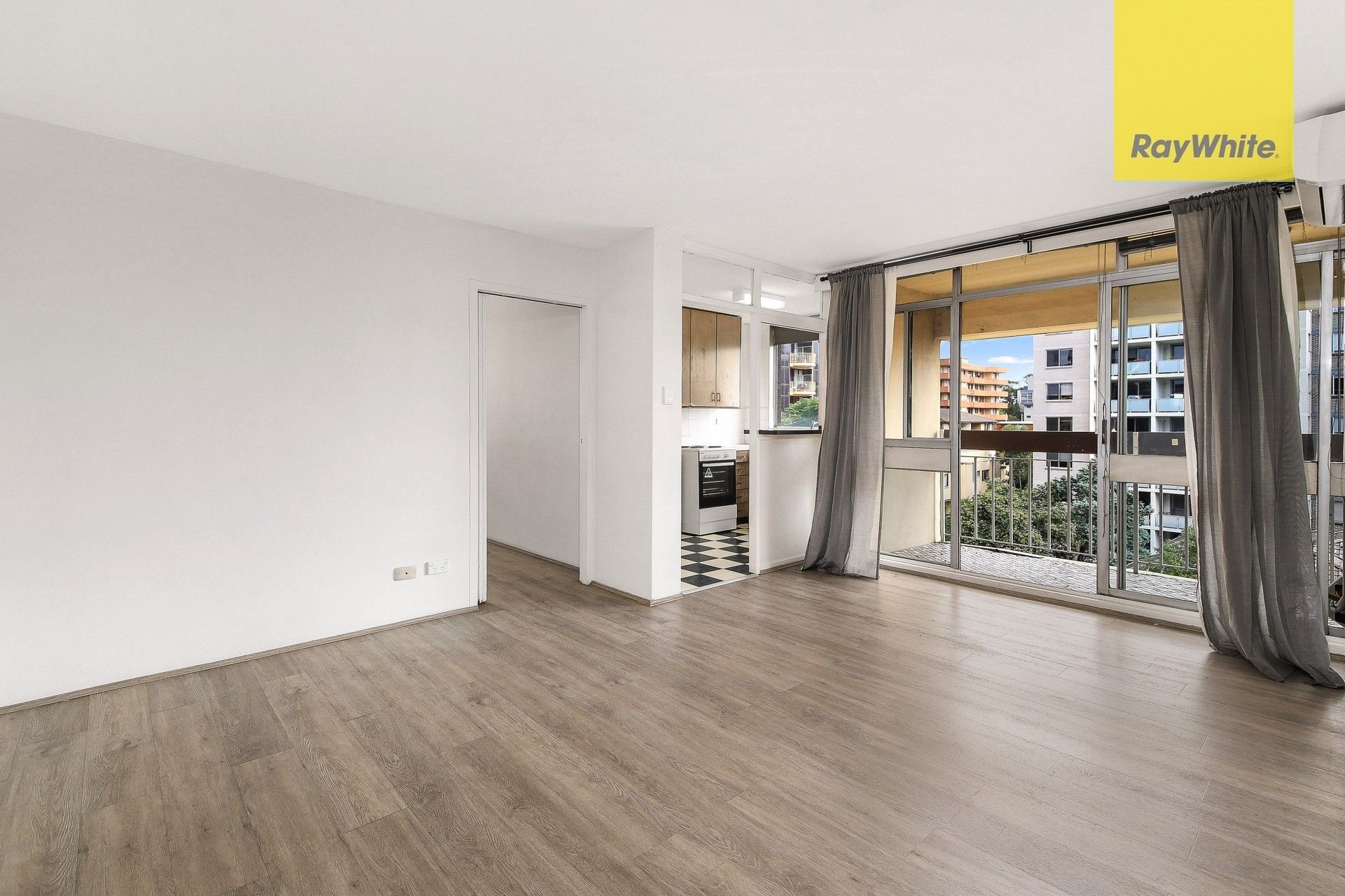 64/35 Campbell Street, Parramatta, NSW 2150