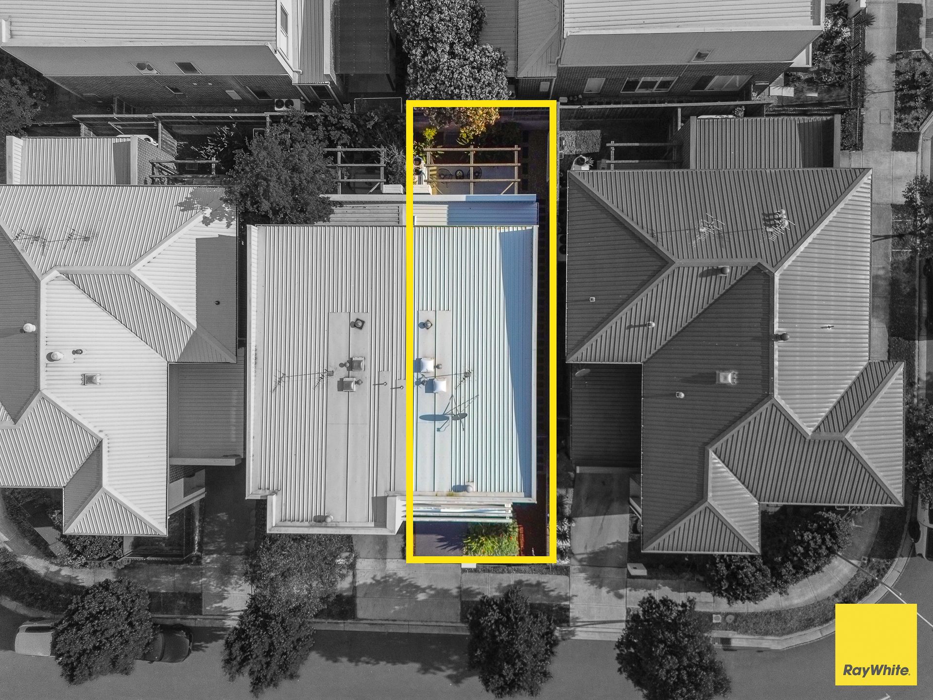39 Indigo Crescent — photo 13 of 15