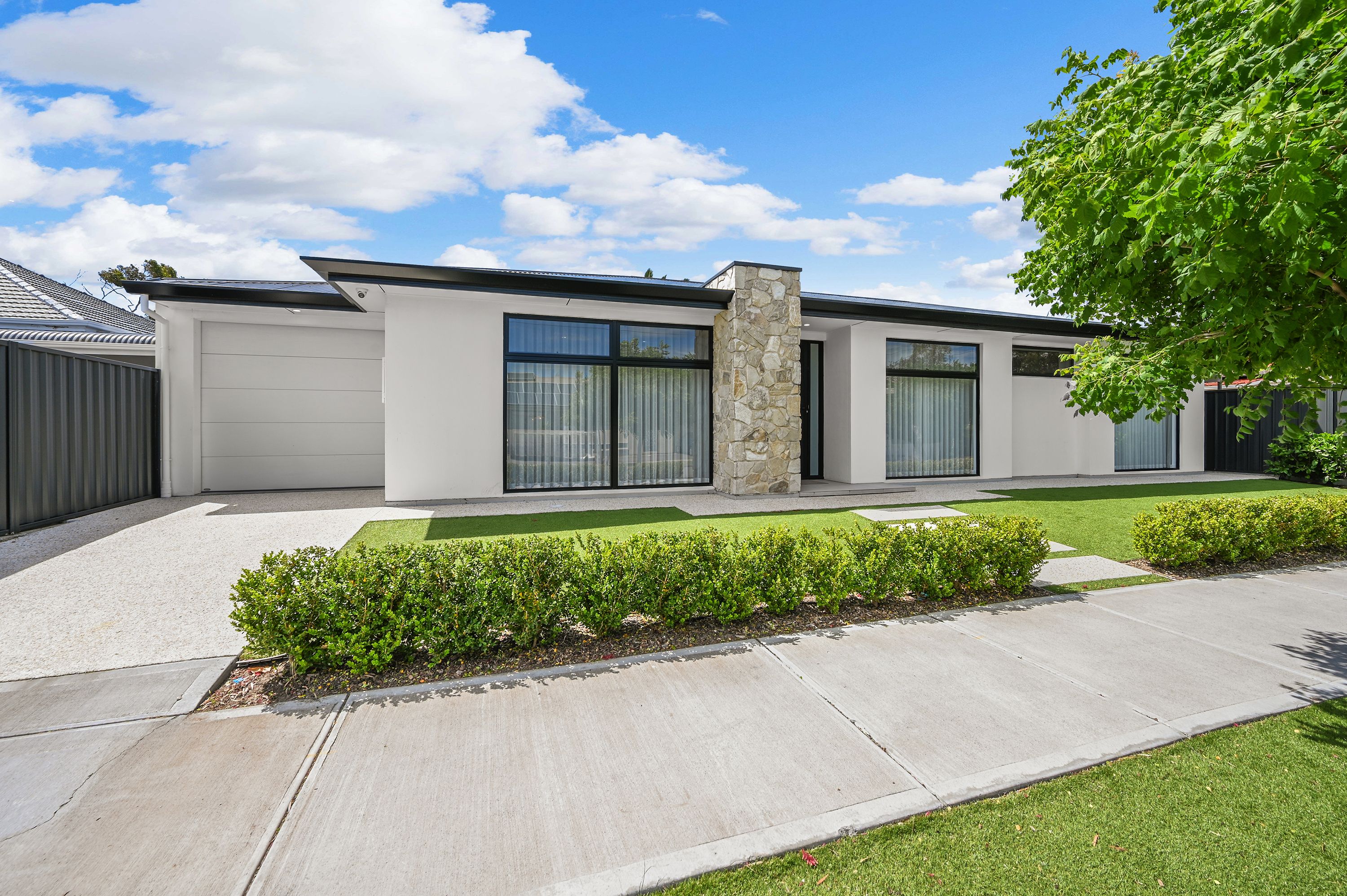 39 Galway Terrace — photo 3 of 25