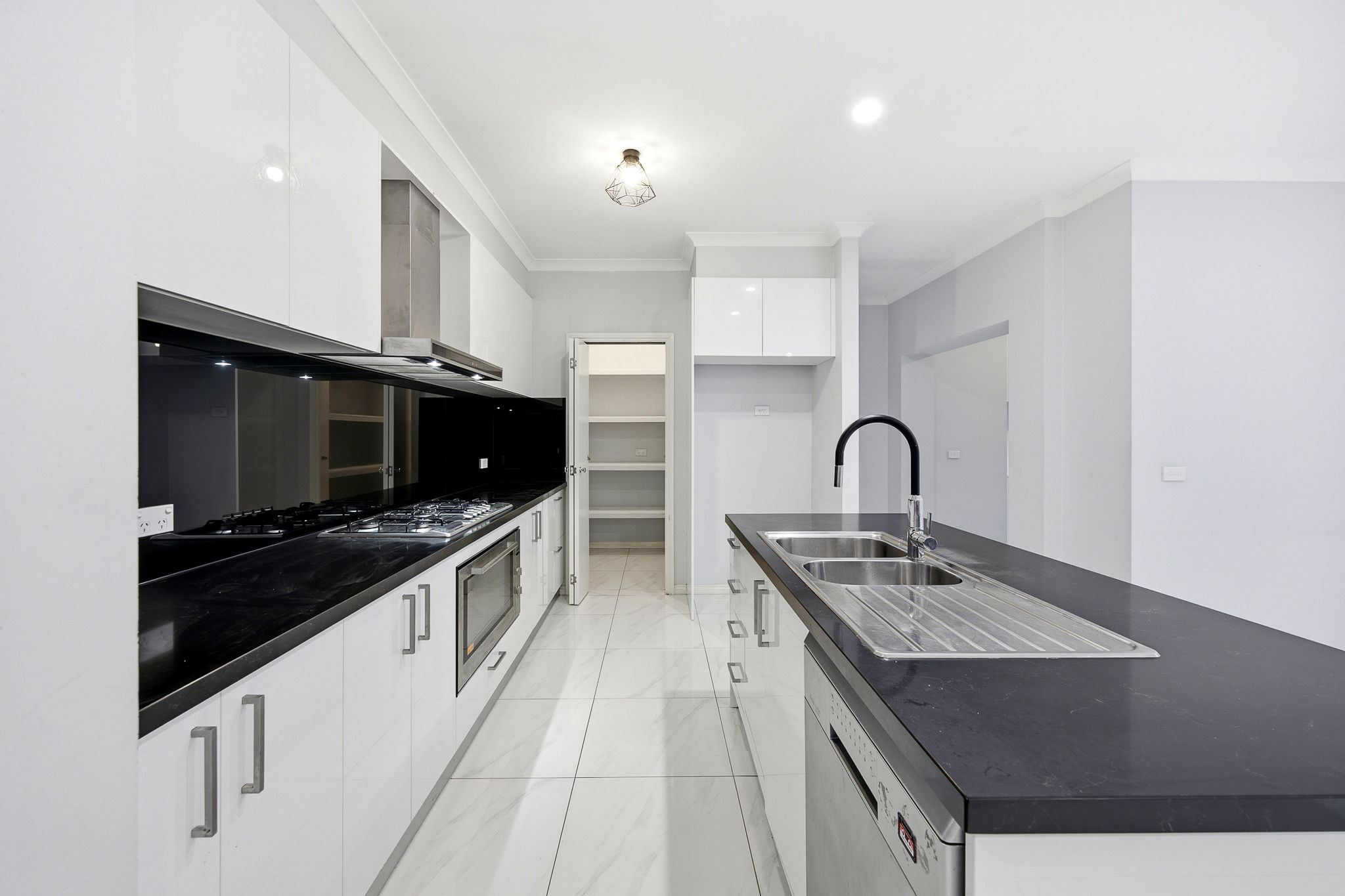 159 Mountainview Boulevard, Cranbourne North, VIC 3977