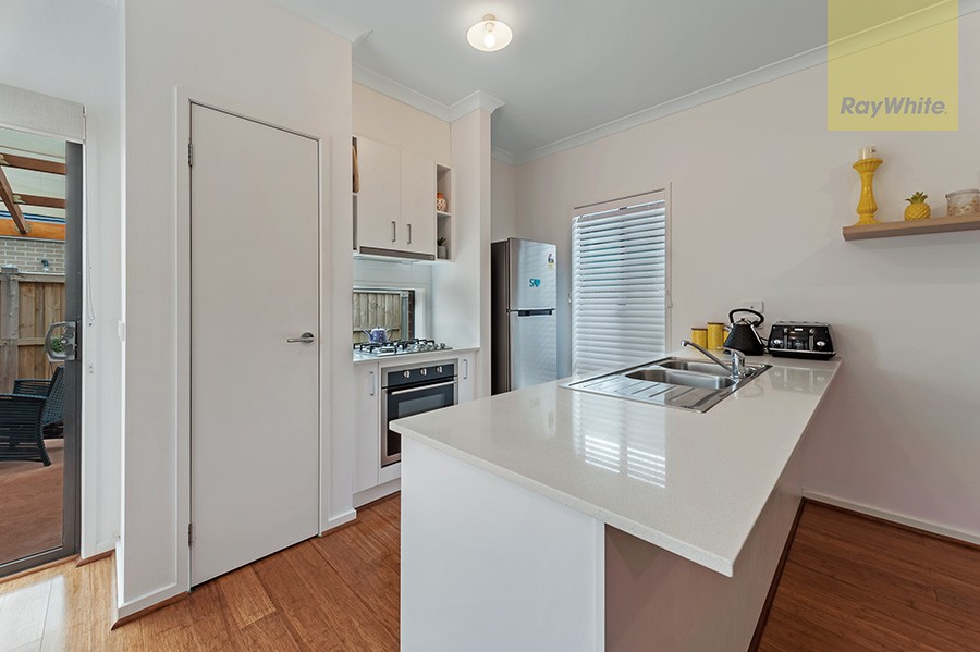 31 Yarradale Drive, Mickleham, VIC 3064