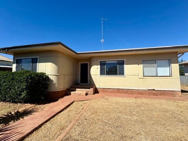 85 Bogan Street — photo from Ray White Rural Dubbo