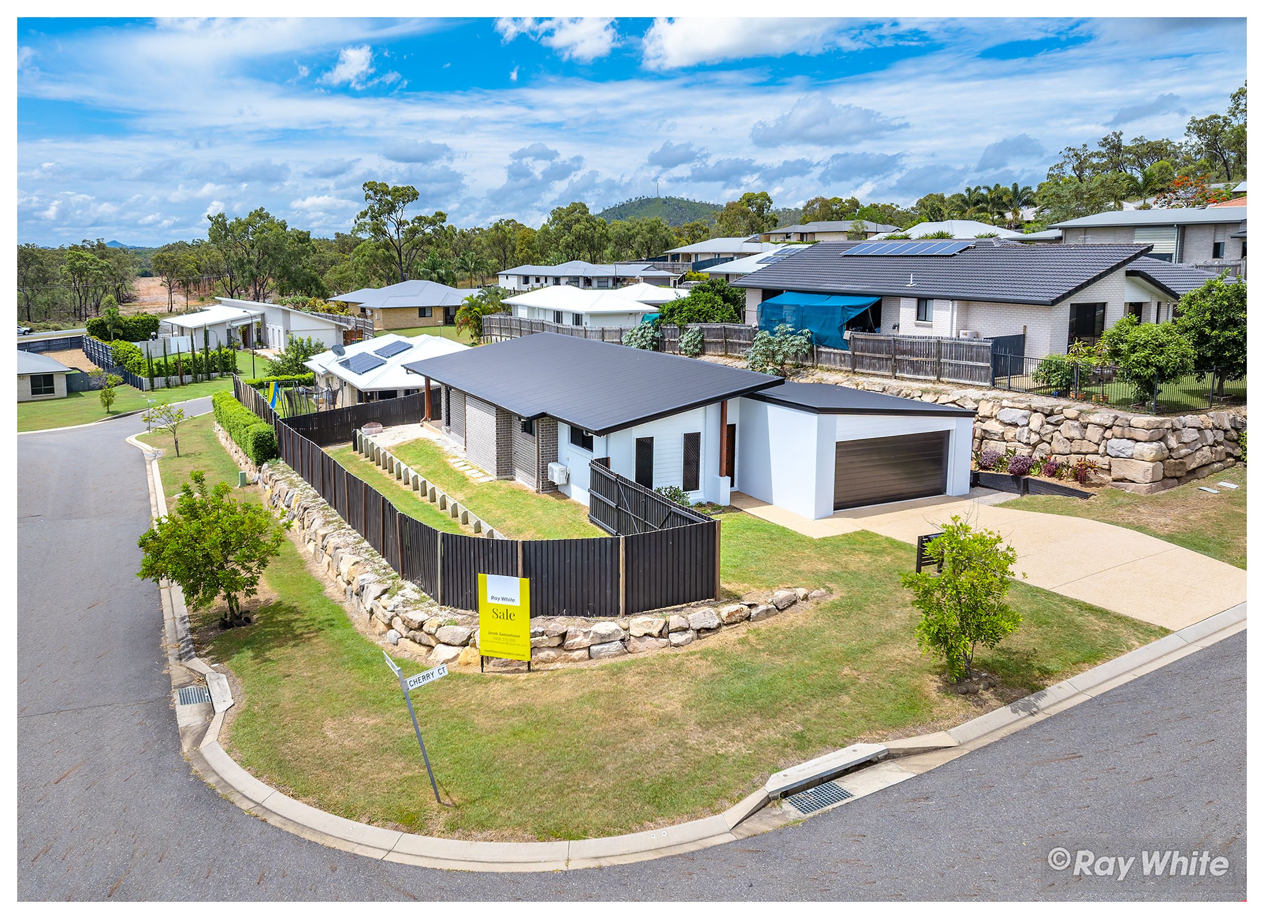 1 Cherry Court, Norman Gardens QLD 4701