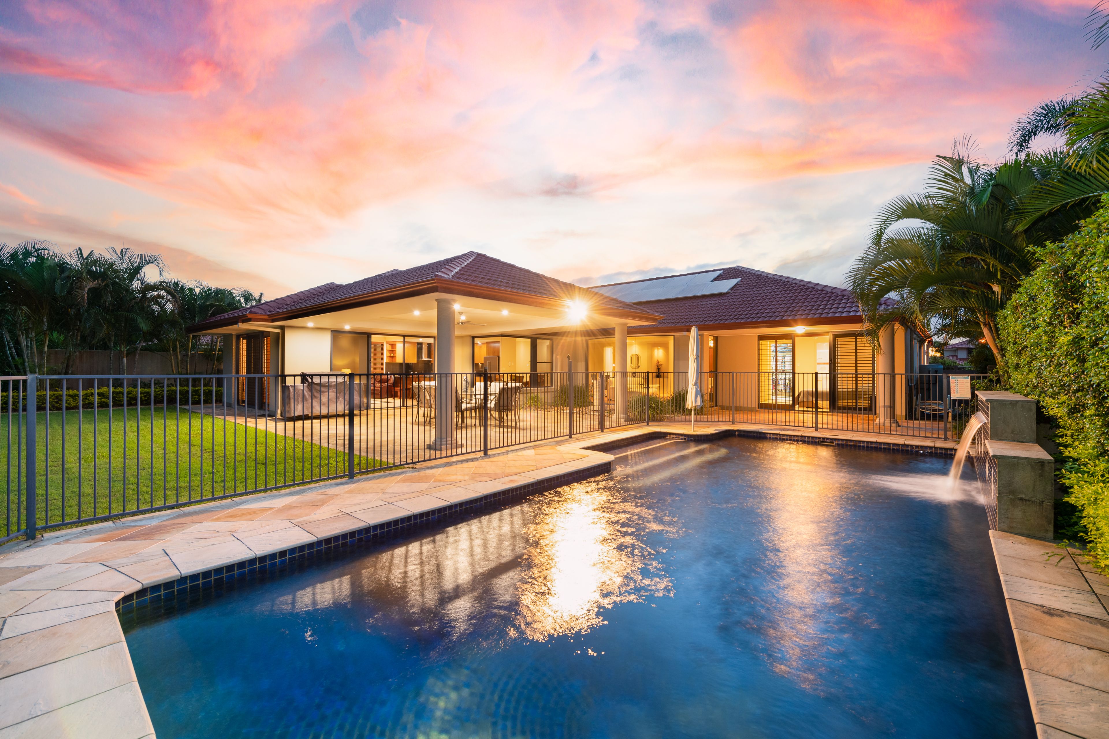 3169 Riverleigh Drive, Hope Island, QLD 4212