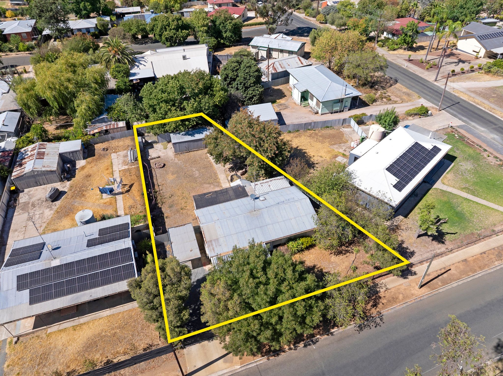 7 Pattullo Avenue, Clare, SA 5453