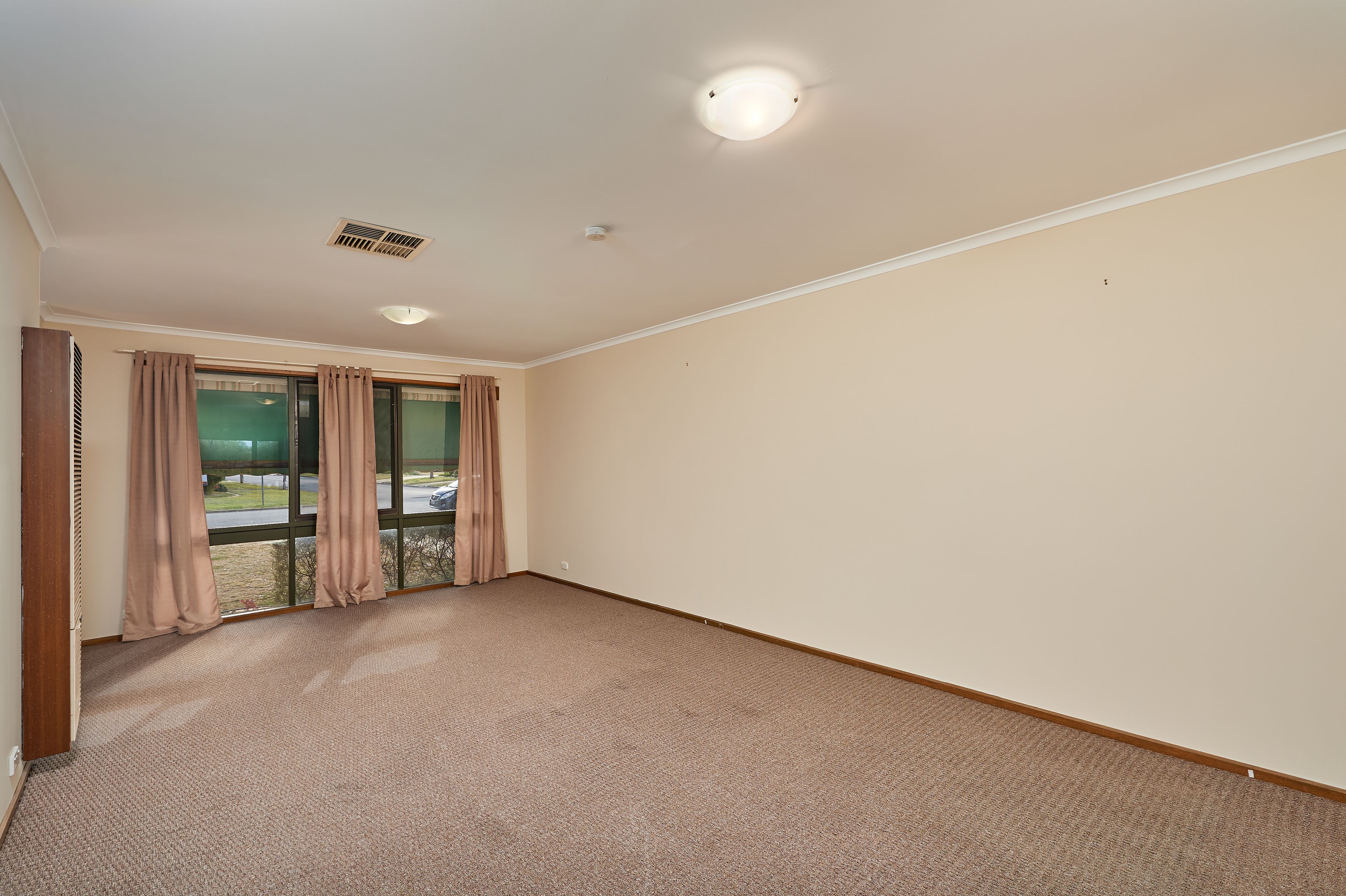 7 Goborra Street, Glenfield Park, NSW 2650