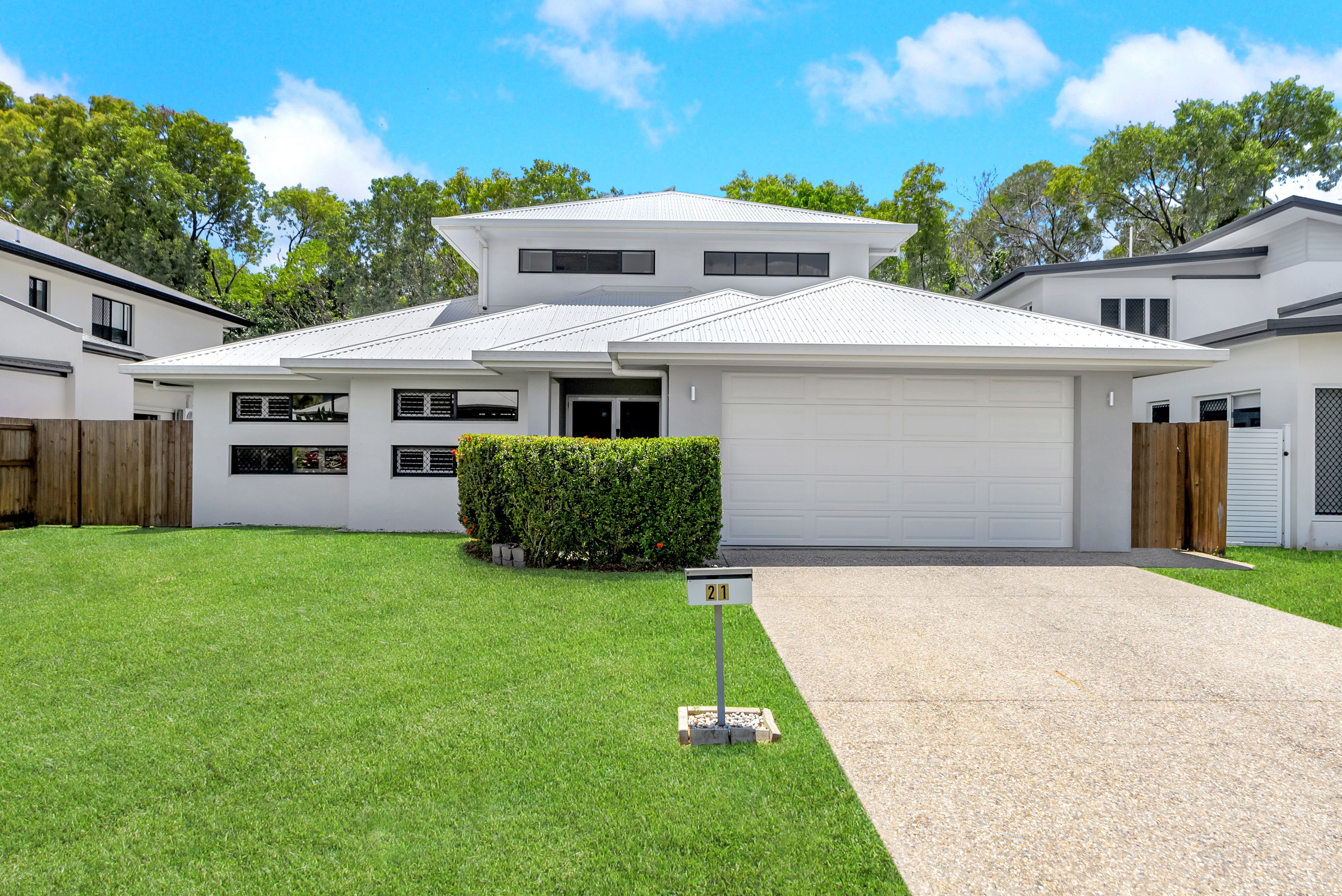21 Foxville Circuit, Trinity Park, QLD 4879