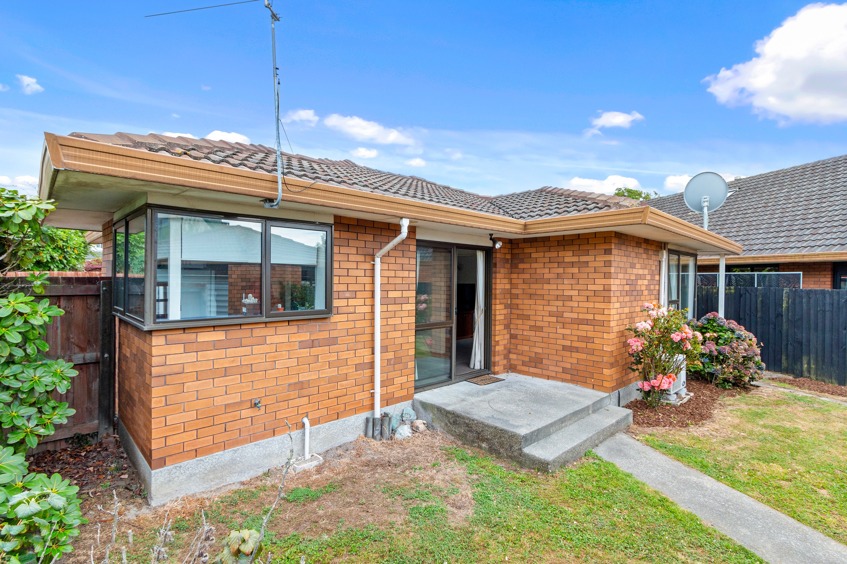 1/16a Sayers Crescent, Ilam, Christchurch City